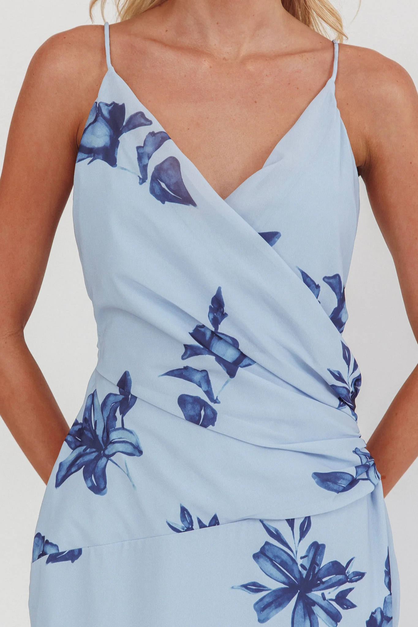 Lexxi Crossover Gathered Waist Maxi Dress Floral Blue - Ruaus