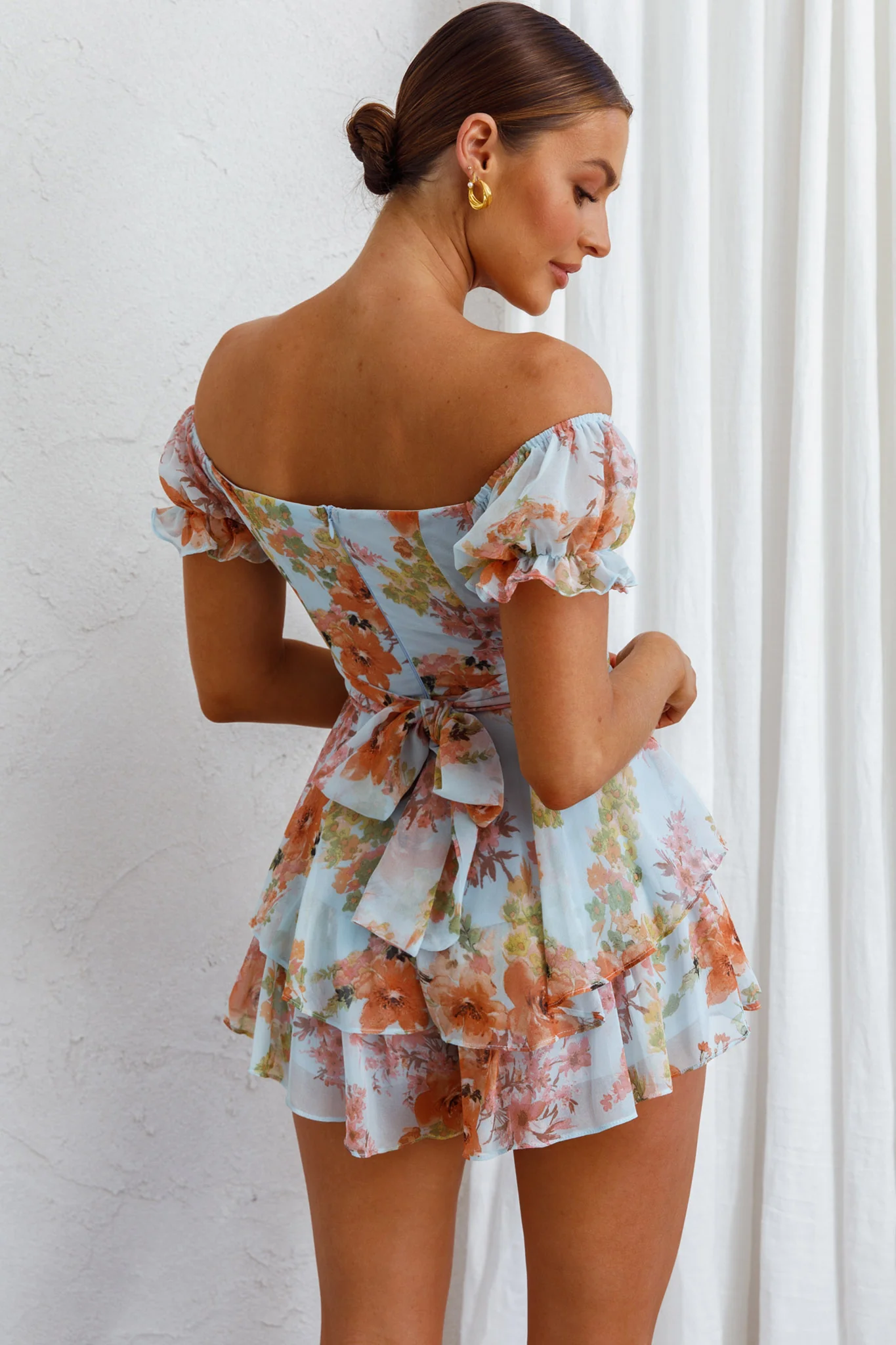 Linka Off-Shoulder Tie Back Romper Floral Blue - Ruaus