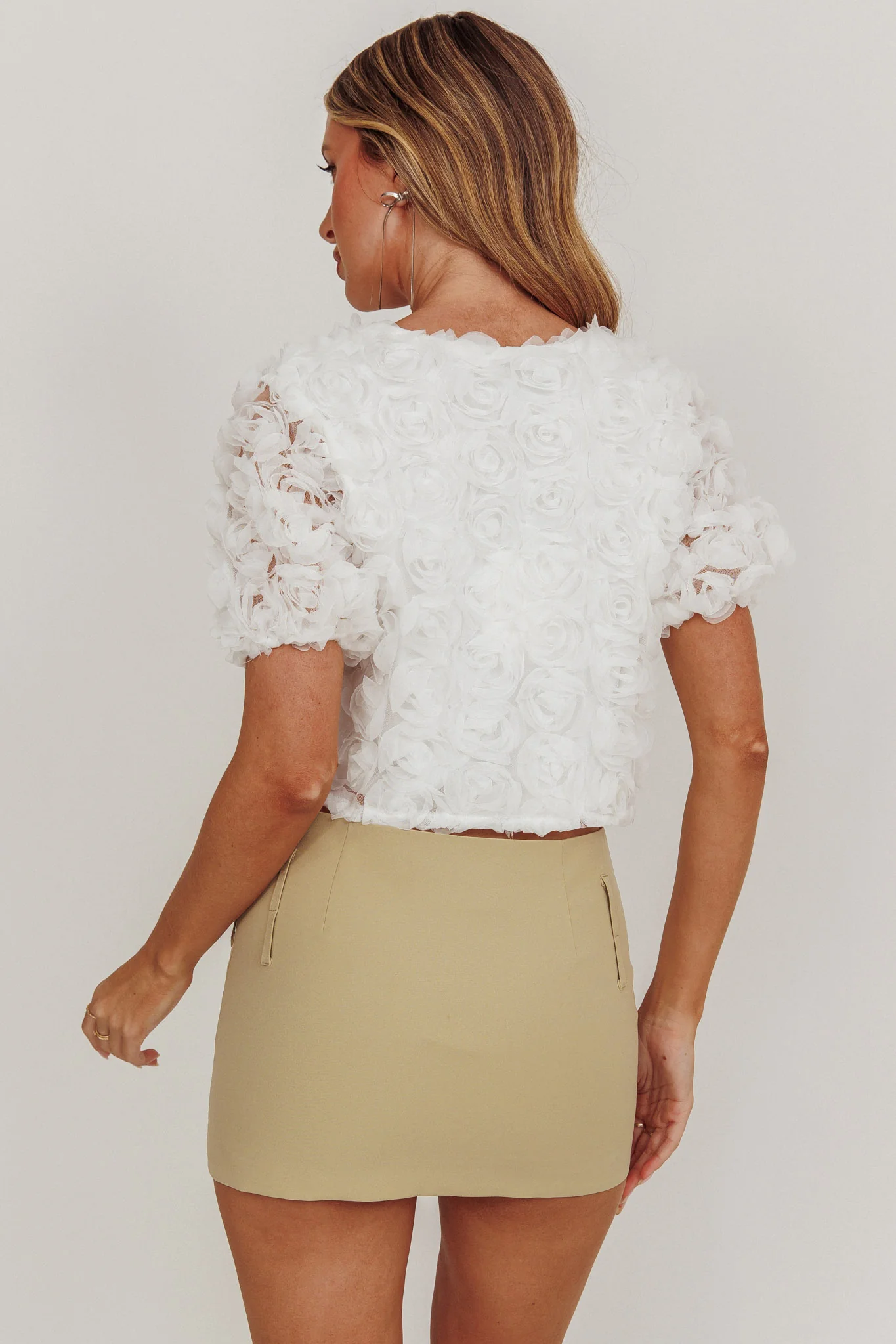 Chiron Front Tie Rosette Top Off White - Ruaus