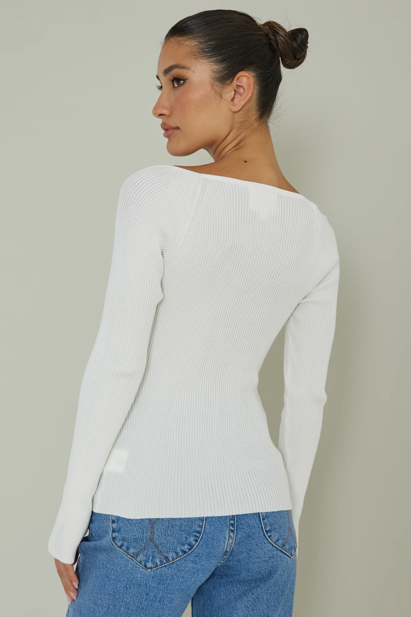 Switch Focus Long Sleeve Knit Top White - Ruaus