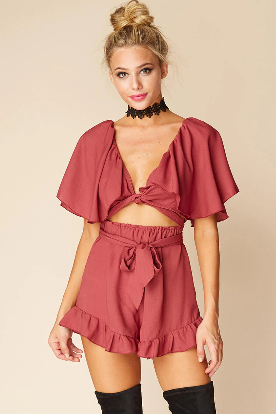 Shelly Ruffled cutout Romper Rose - Ruaus