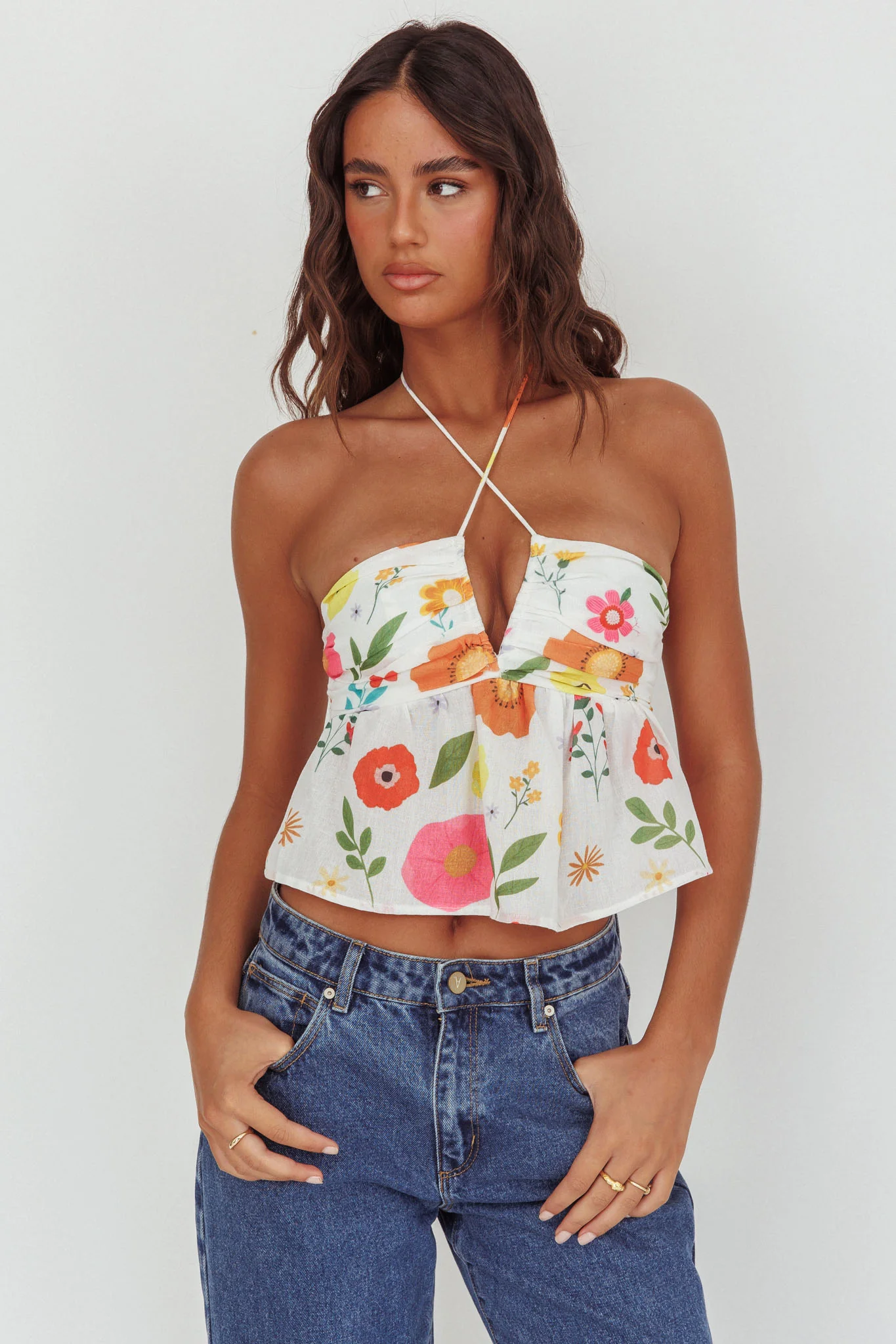 Asiah Halter Neck Top Floral White - Ruaus