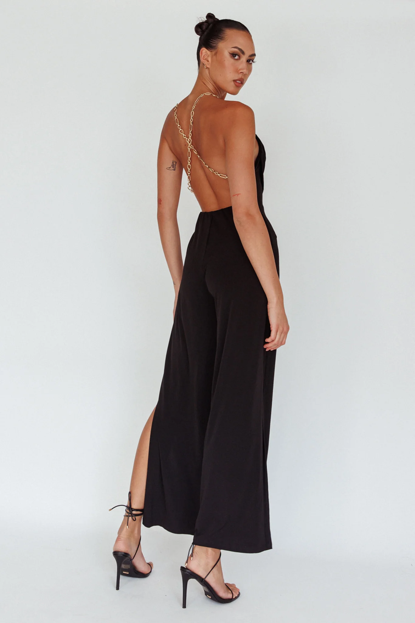 Emanuella Chain Strap Jumpsuit Black - Ruaus