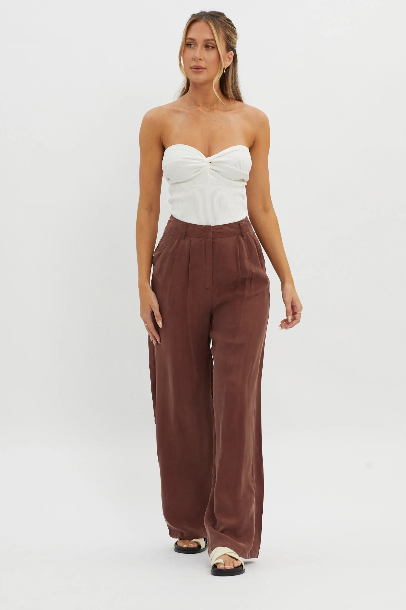 Dodie Straight Leg Trouser Pants Choco - Ruaus