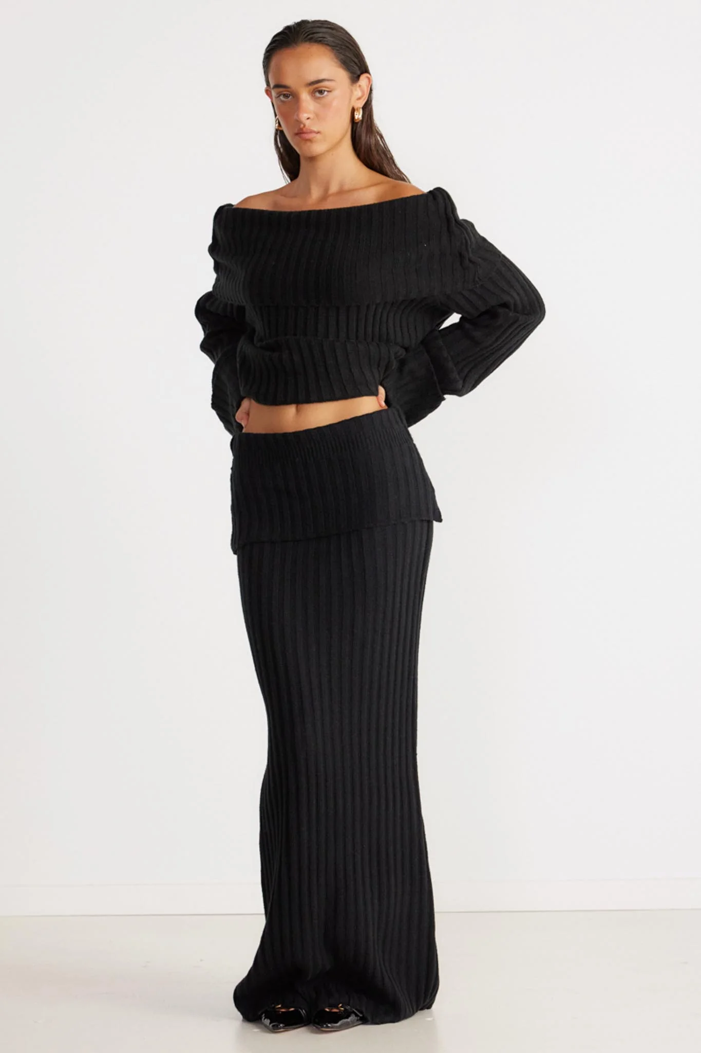 SNDYS Brooks Off Shoulder Jumper Black - Ruaus