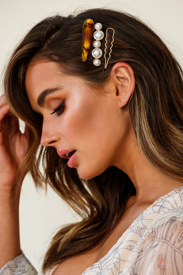 Anthea Pearl And Tan Clip Trio - Ruaus