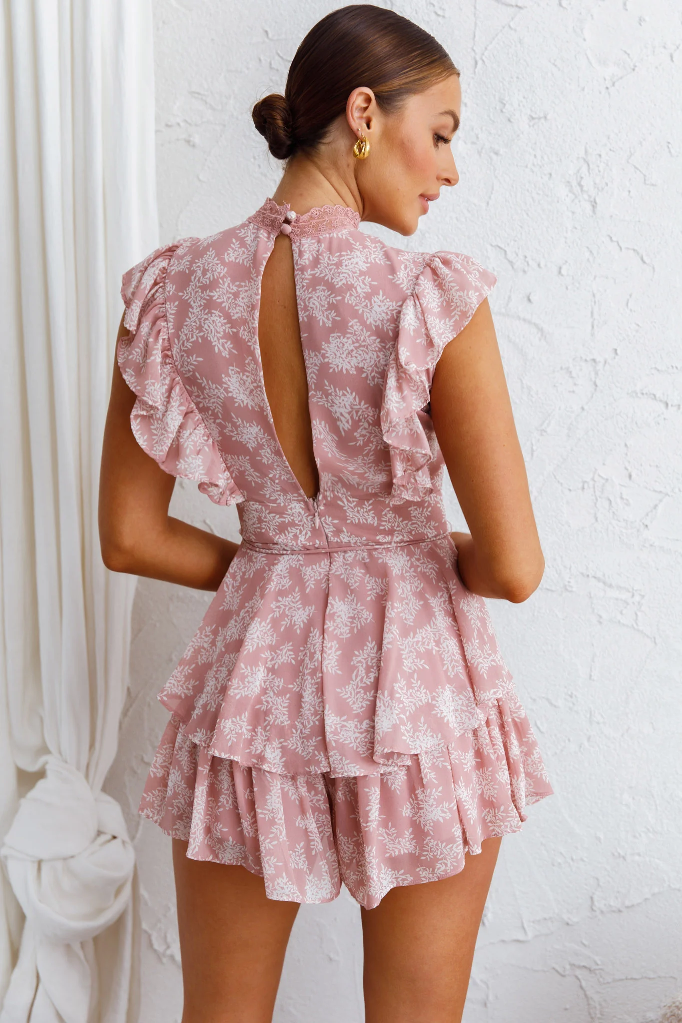 Nellie Lace Bust High Neck Romper Floral Blush - Ruaus