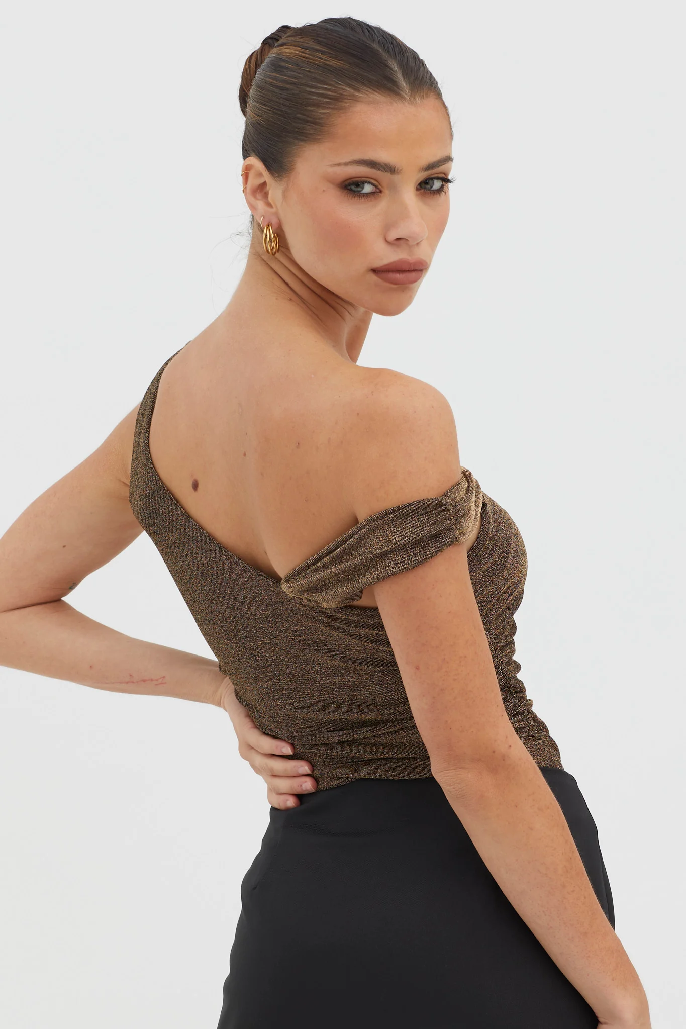 Deirdre Asymmetrical Strap Bodysuit Black/Gold - Ruaus