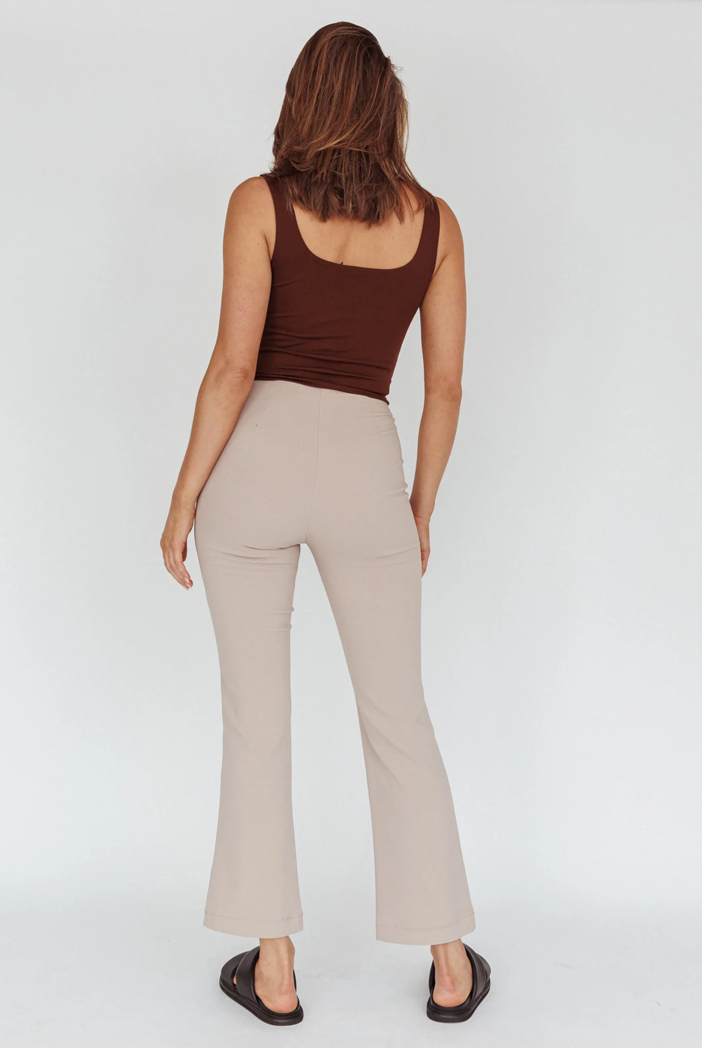 Sabria Mid-Rise Flare Pants Beige - Ruaus