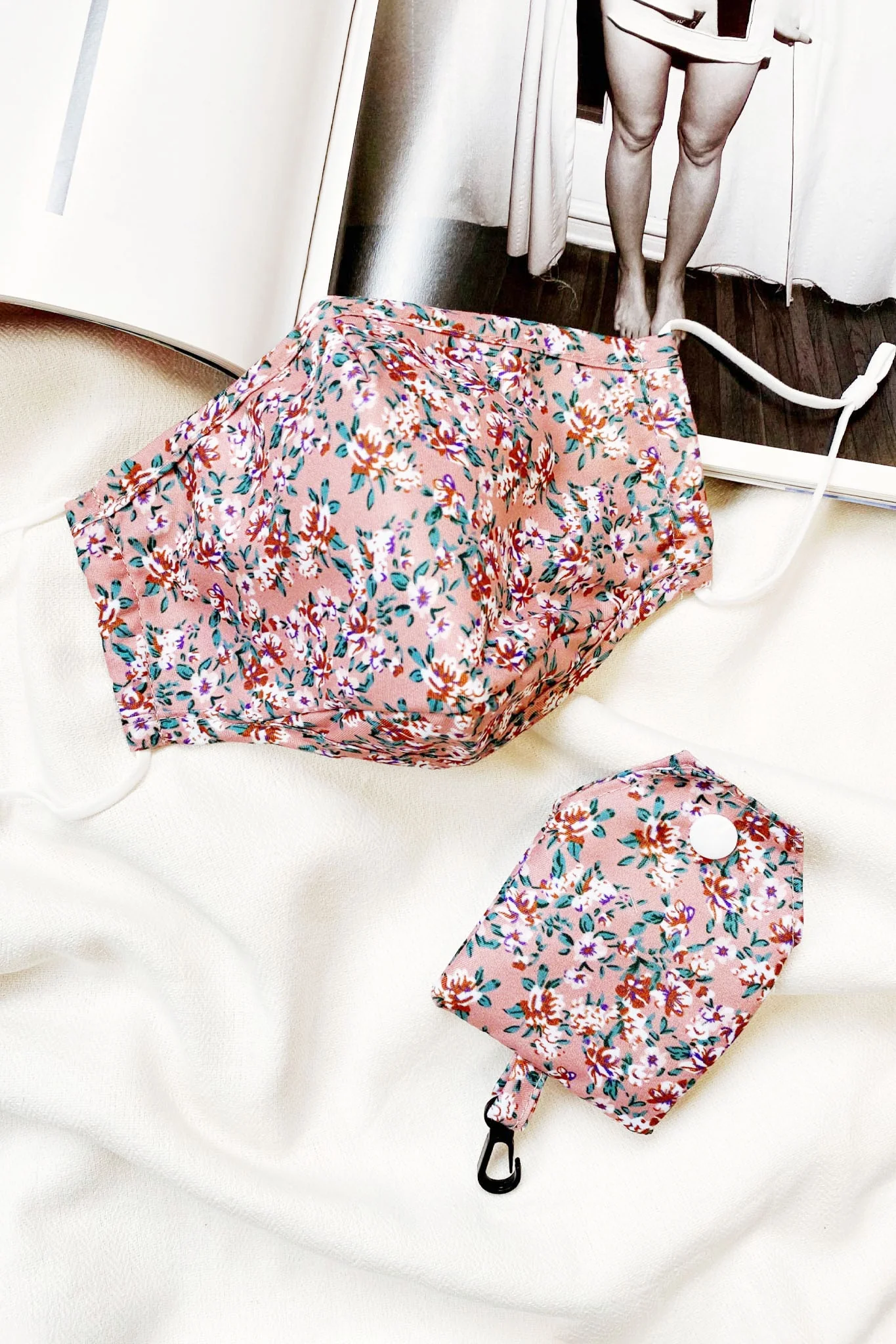 Wild Side Mask And Pouch Floral Print Pink - Ruaus