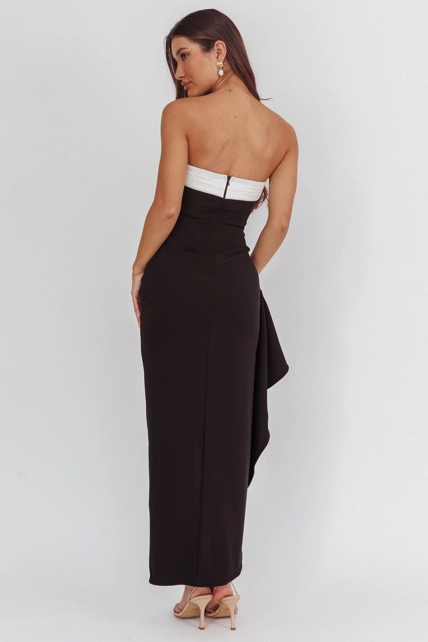 Cha Cha Strapless Thigh Split Dress Contrast Black - Ruaus