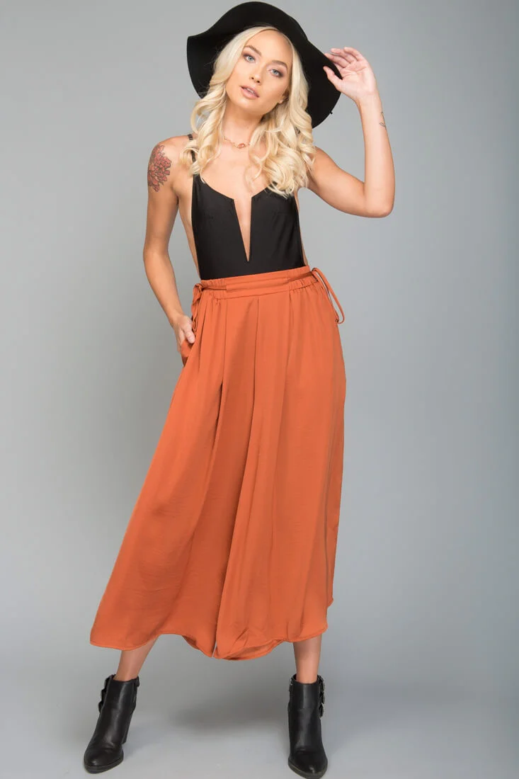 Lucy Loose Fit Wide Leg Pants Bronze - Ruaus