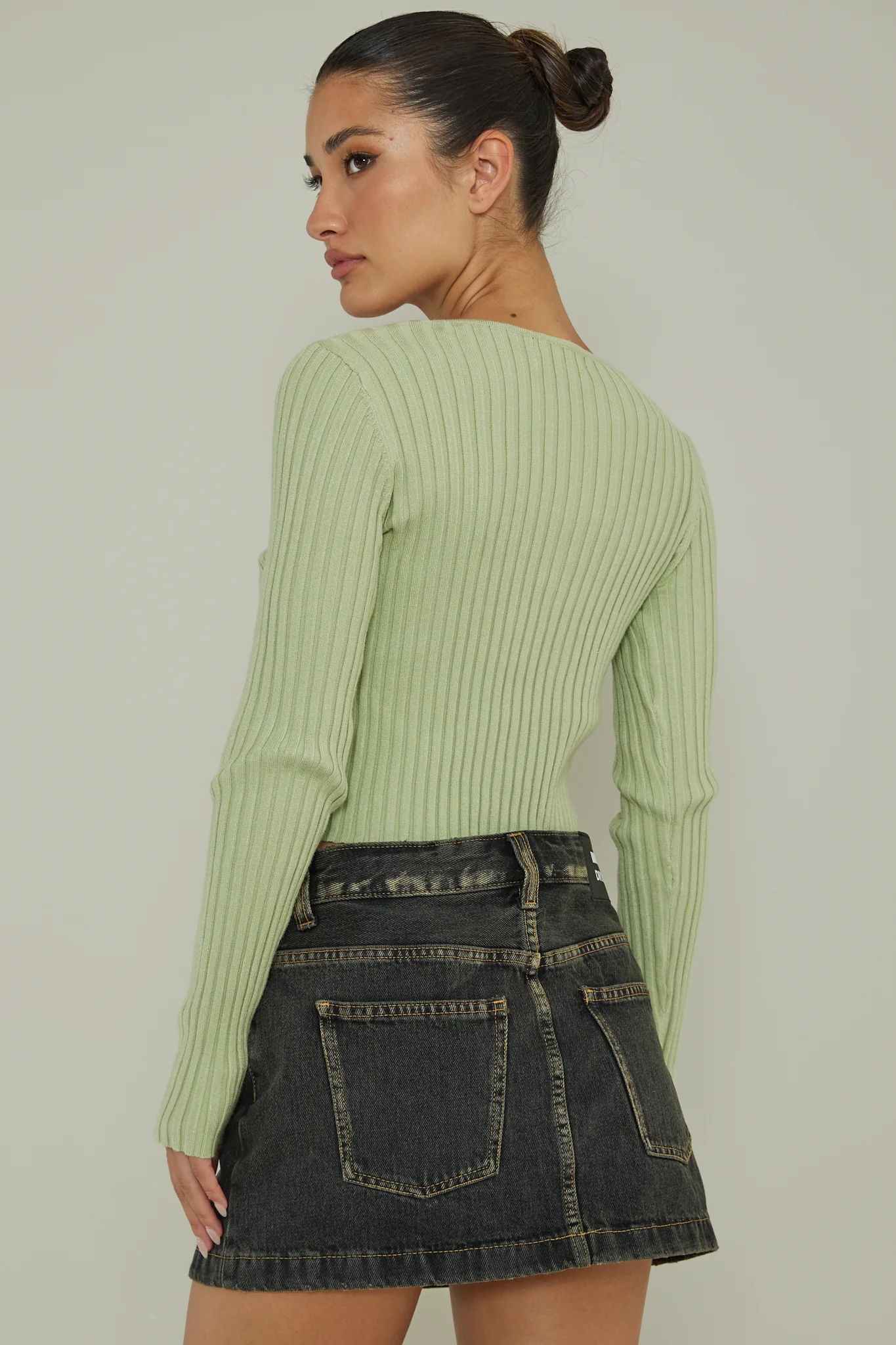 New School Long Sleeve Top Light Sage - Ruaus