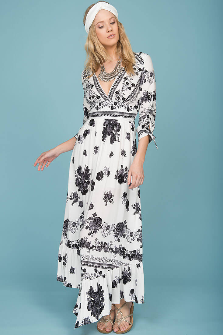 Zaika Maxi Dress White - Ruaus
