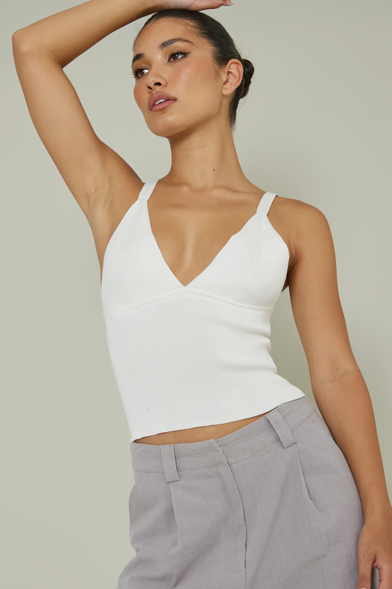 City V-Neck Knit Top White - Ruaus