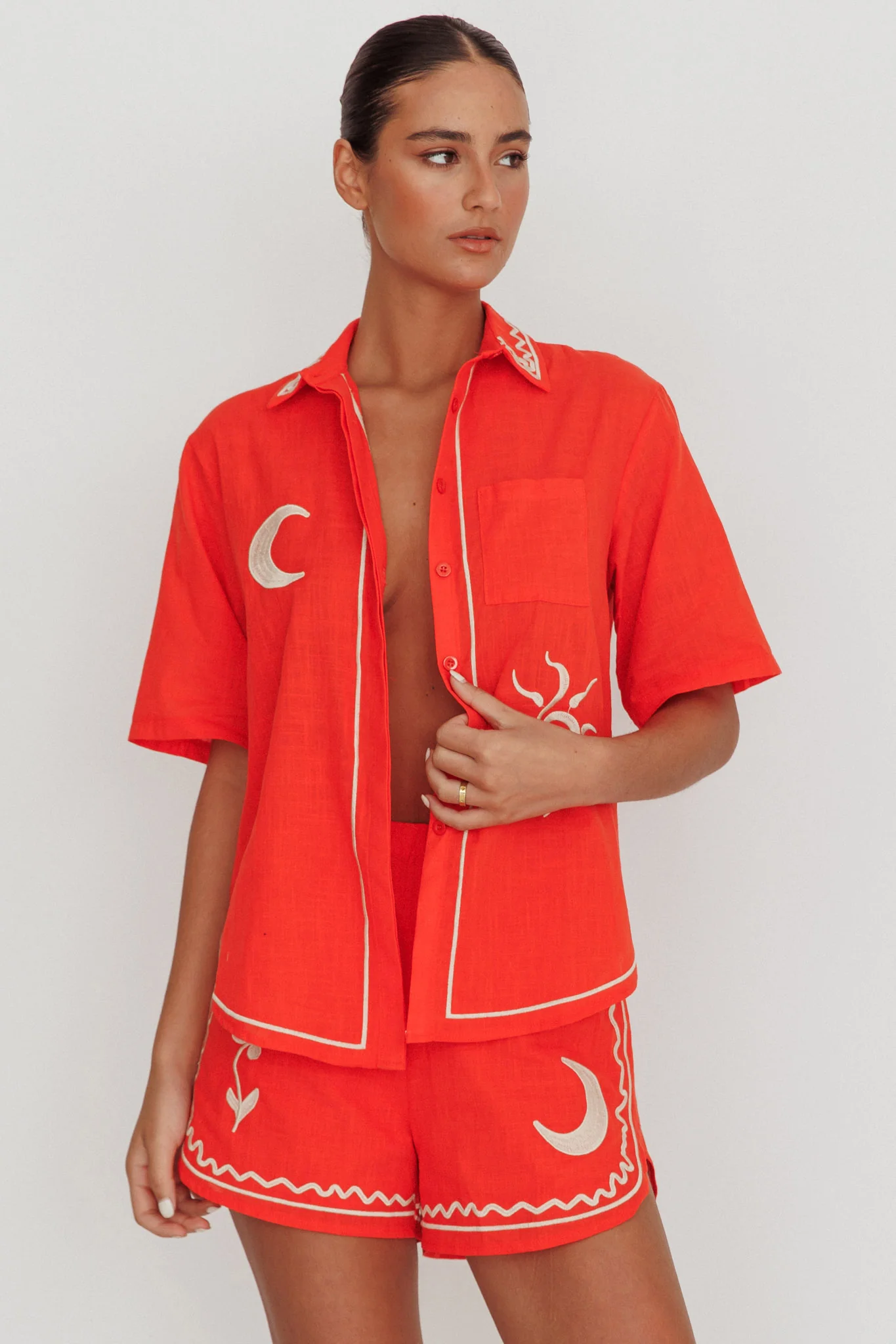 On Vacay Embroidered Button-Up Shirt Orange - Ruaus