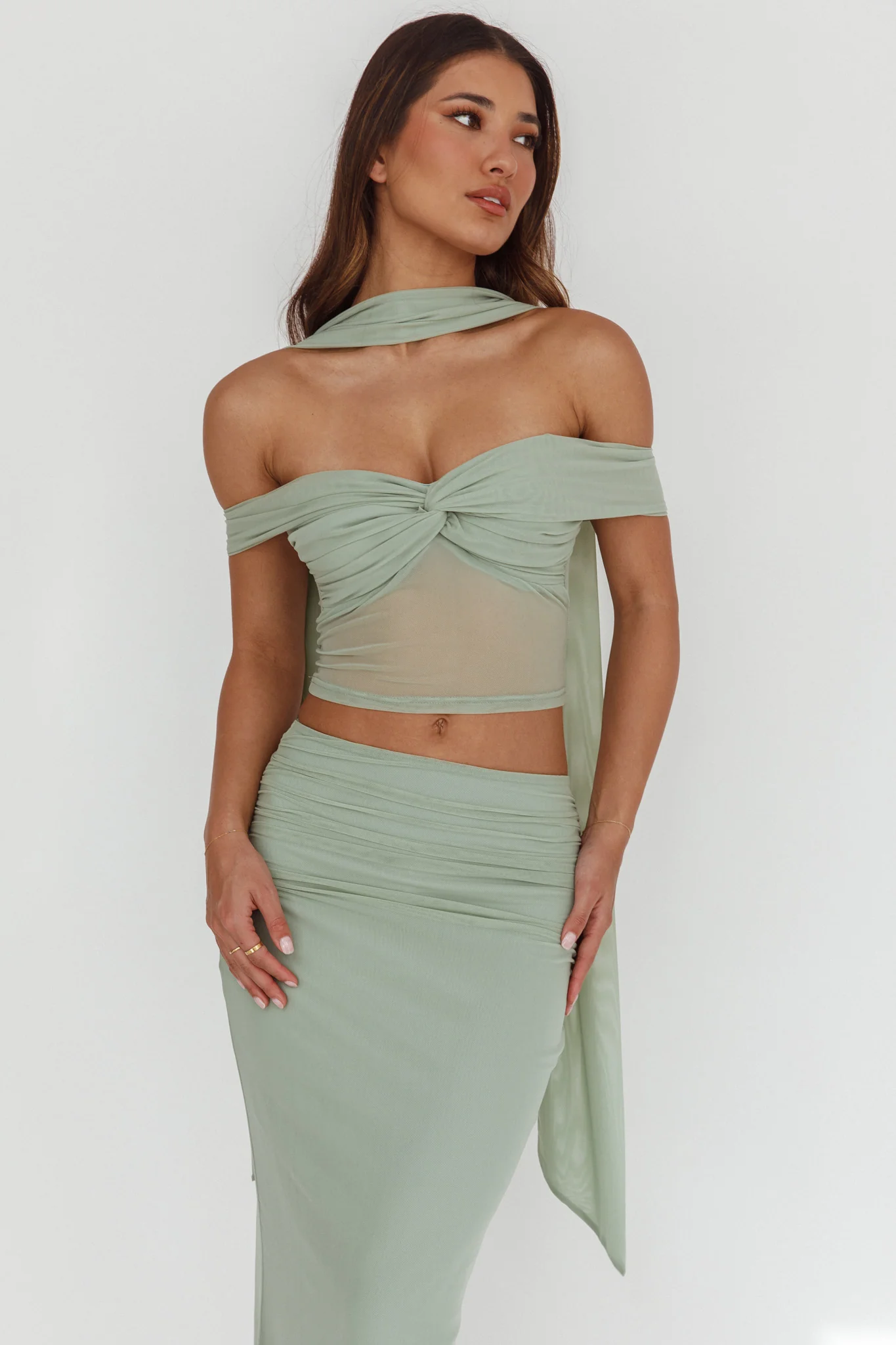 All The Lights Off-Shoulder Crop Top Sage - Ruaus