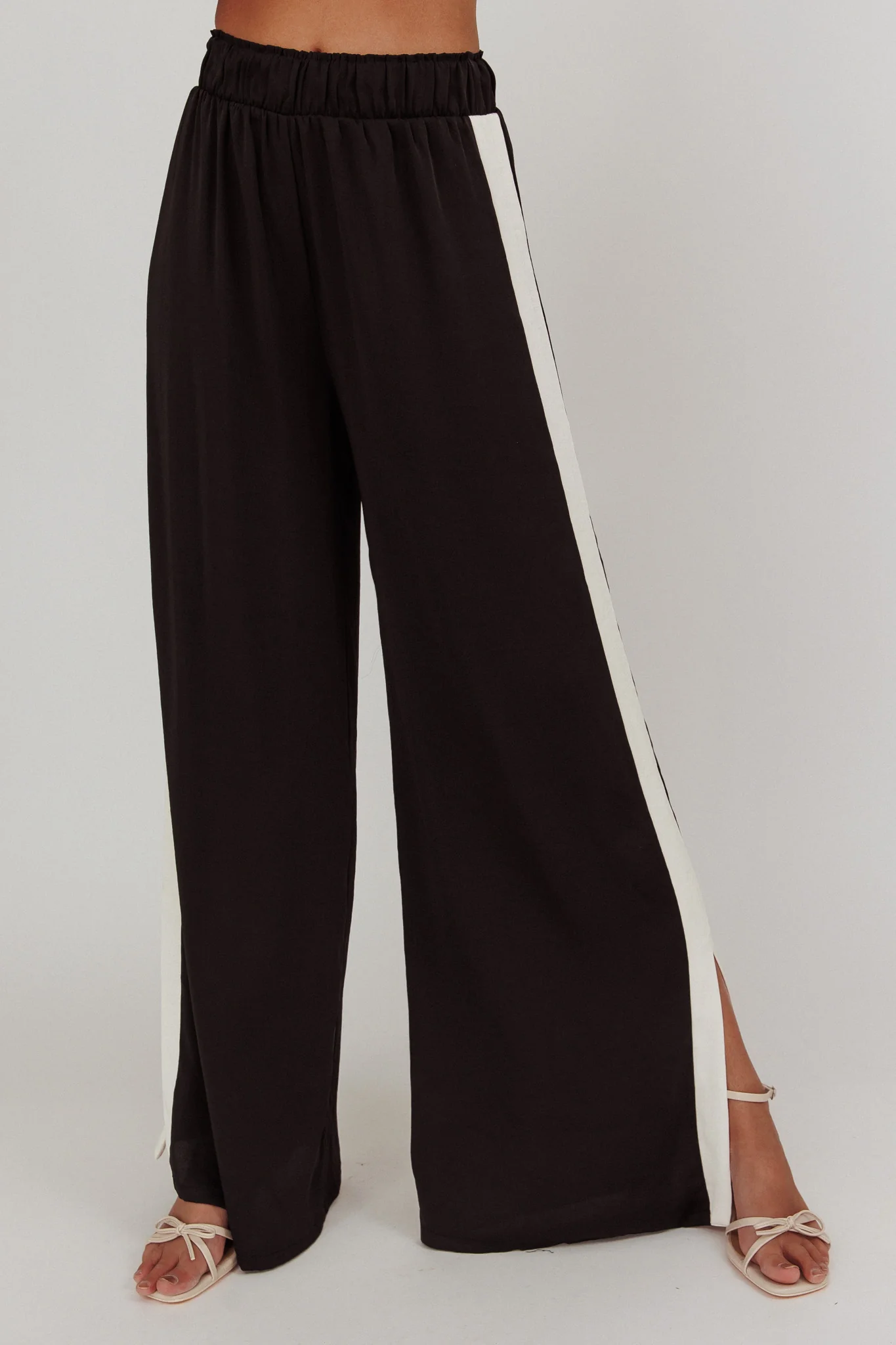 Unwritten Wide Leg Pant Black - Ruaus