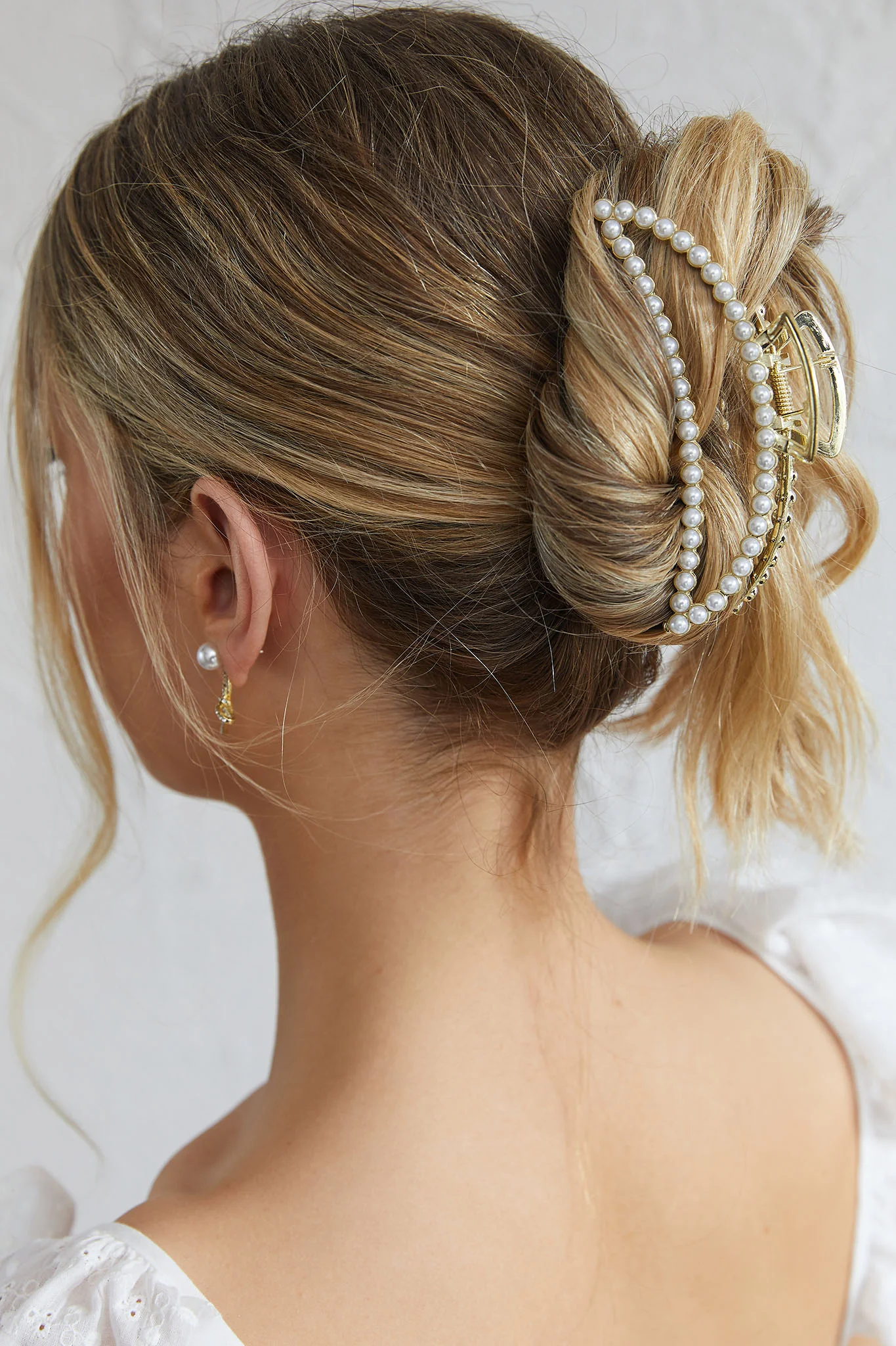 Ellie Pearl Moon Clip Gold - Ruaus