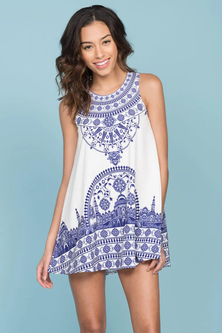 Colleen Loose and flowy Dress White - Ruaus