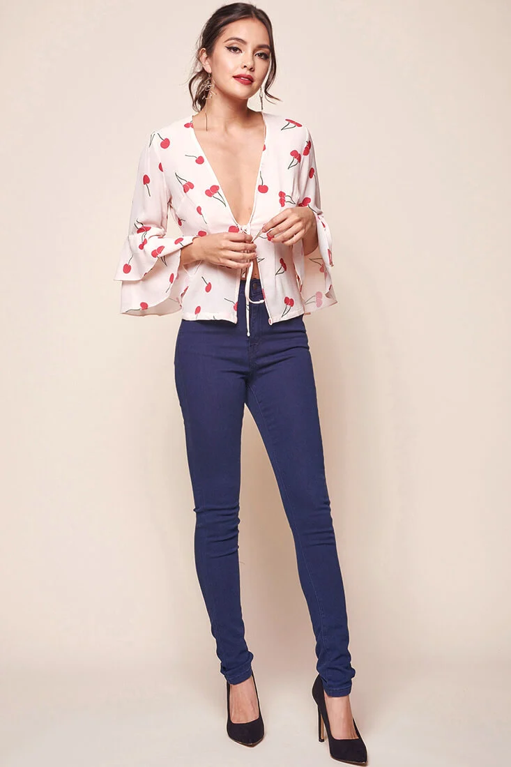 Robbi Bell Sleeved Cherry Top Beige - Ruaus