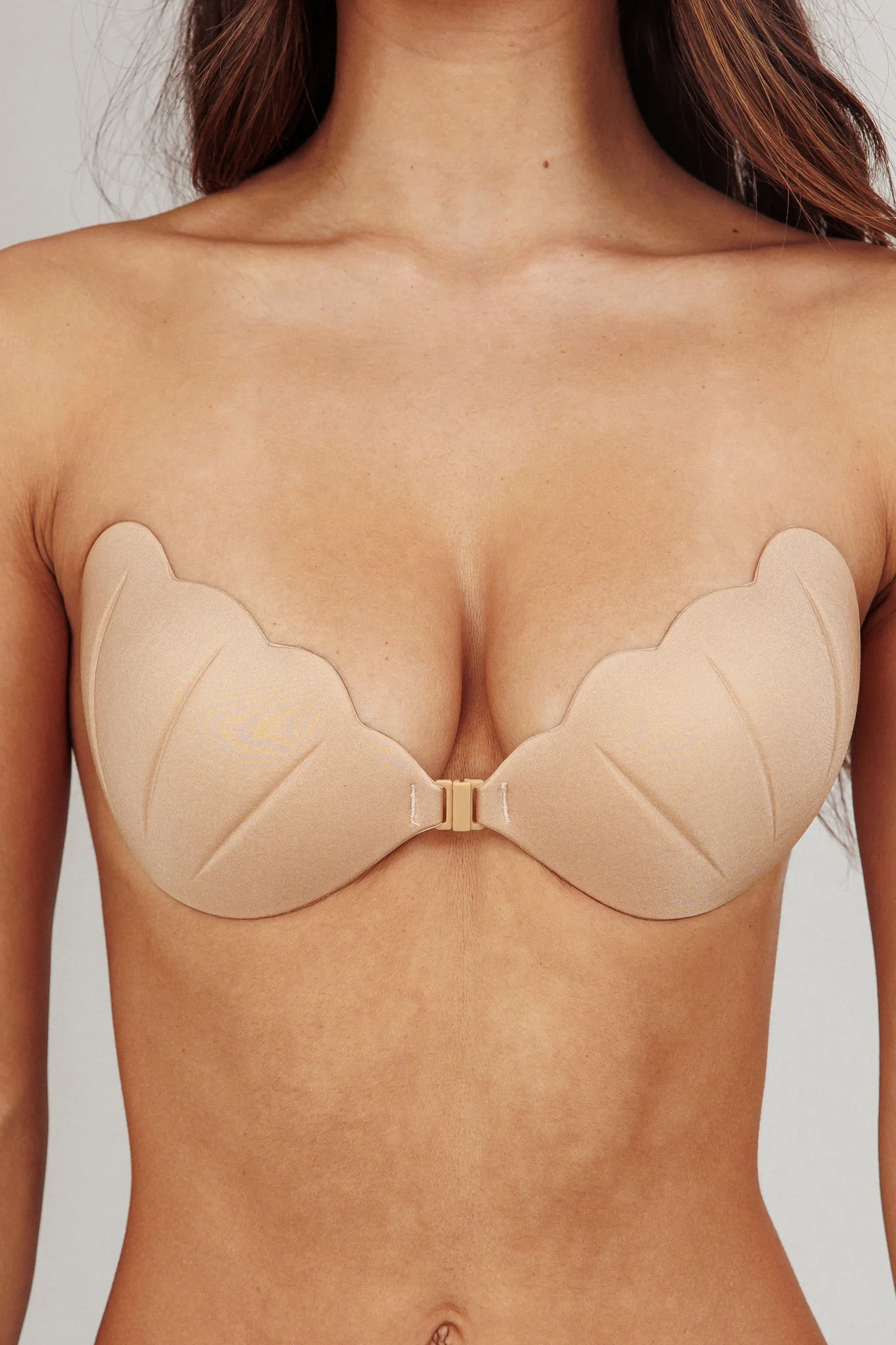 Miracle Scalloped Backless Adhesive Bra Nude - Ruaus