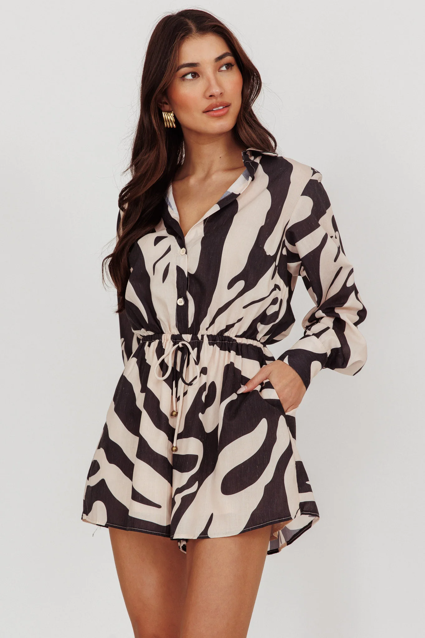 Tiki Long Sleeve Romper Print Beige - Ruaus