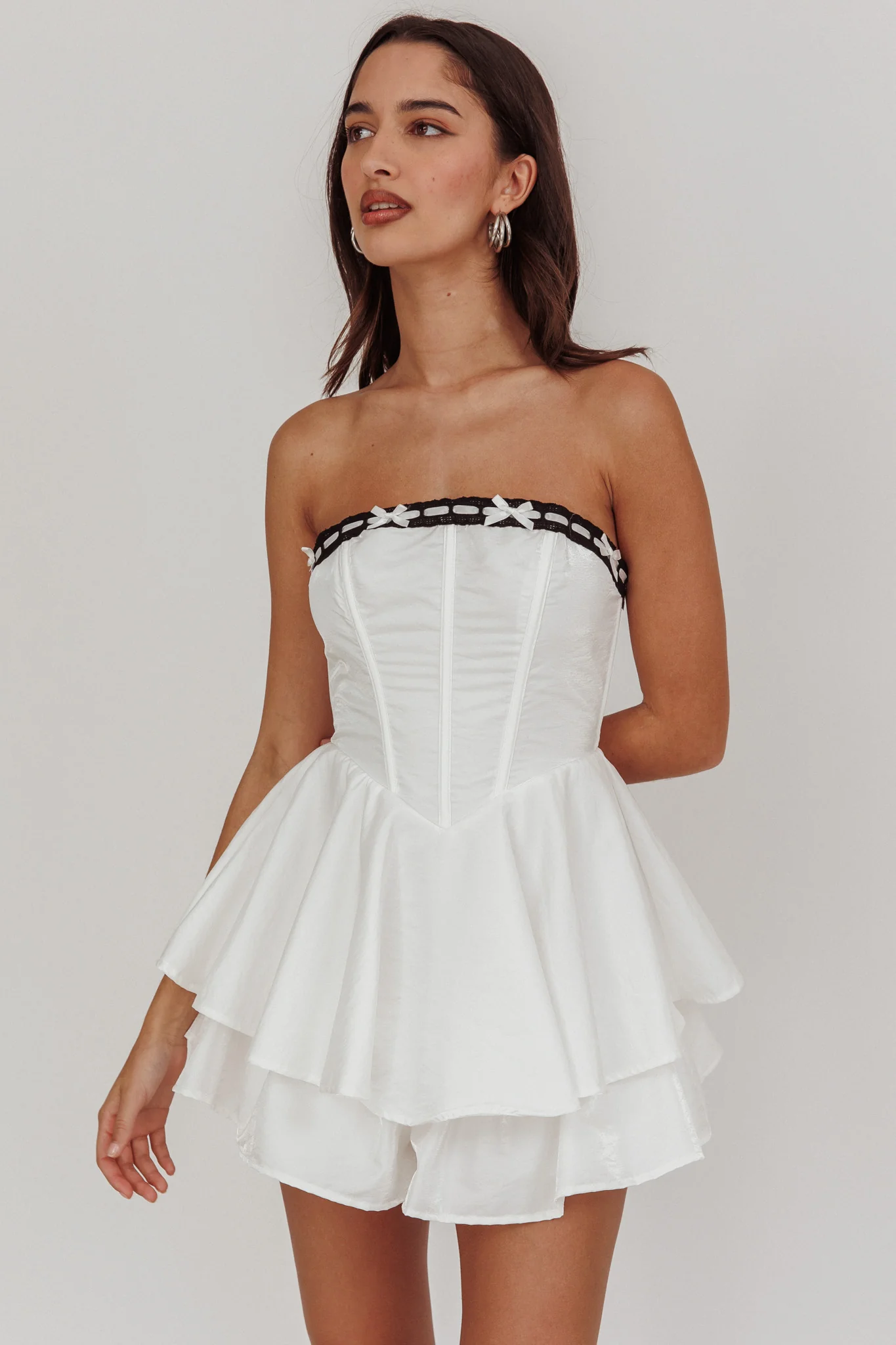 Paris Muse Ribbon Neckline Romper White - Ruaus