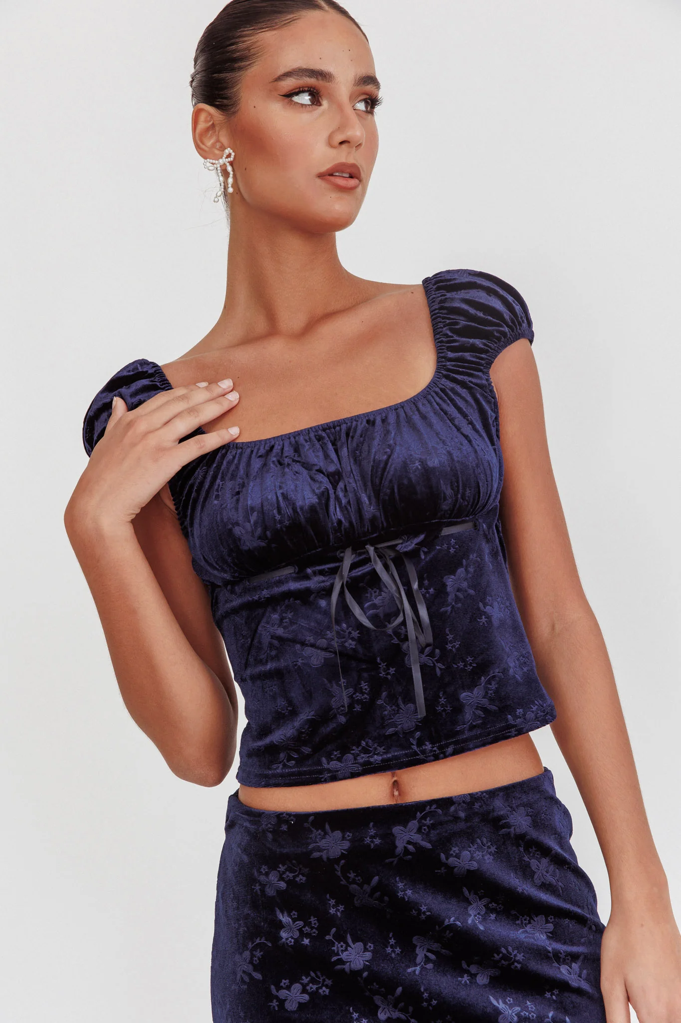 Good Luck Ribbon Trim Velvet Top Navy - Ruaus