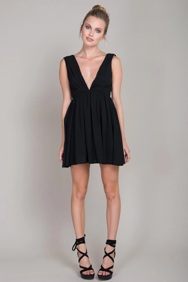 Laine Day Festival Dress Black - Ruaus