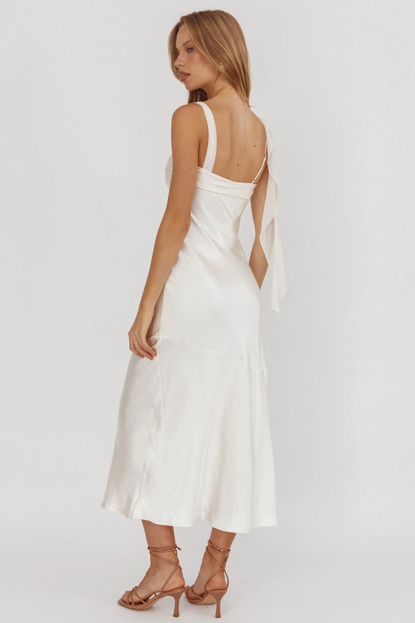 Carmel Shoulder Sash Midi Dress Oyster - Ruaus