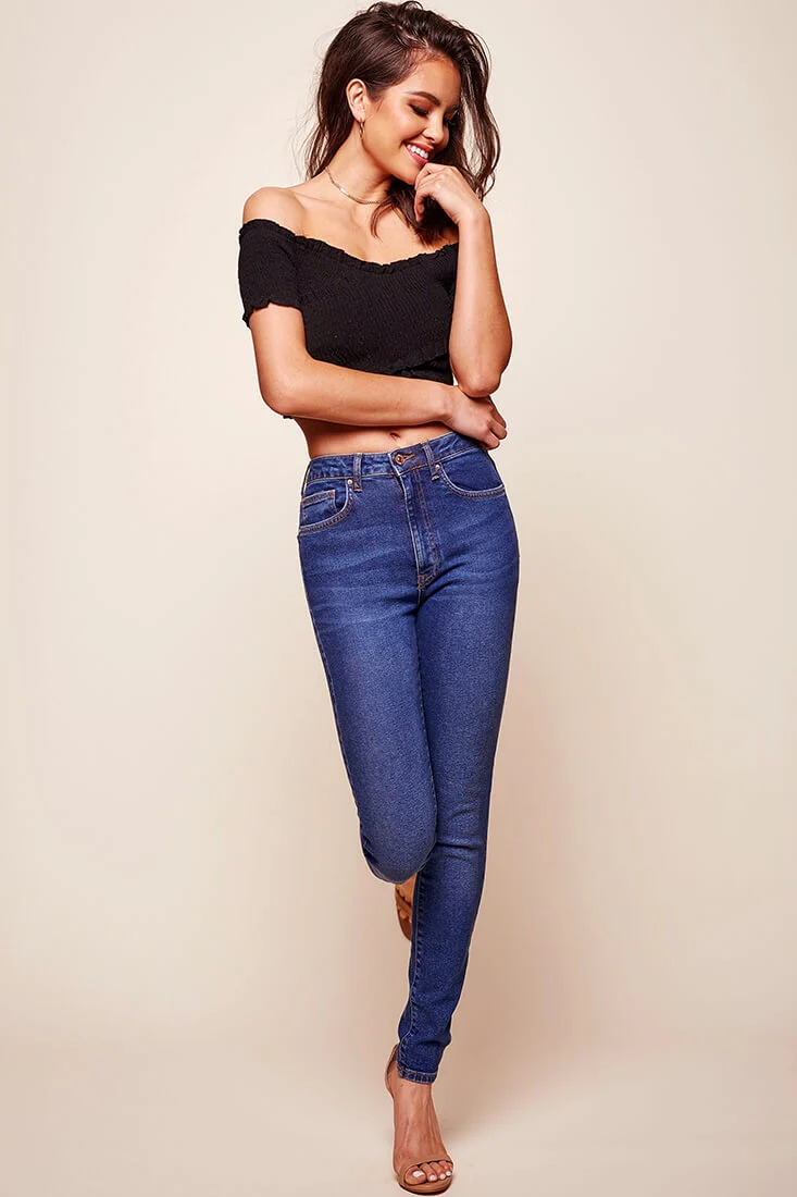 Tamieka Crossover Crop Top Black - Ruaus