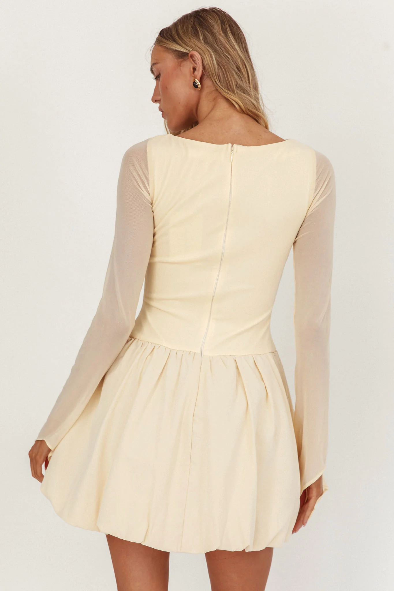 Elowin Long Sleeve Bubble Hem Mini Dress Cream - Ruaus
