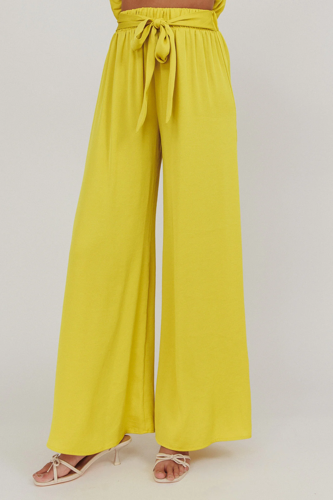 Mariposa Wide Leg Pant Chartreuse - Ruaus