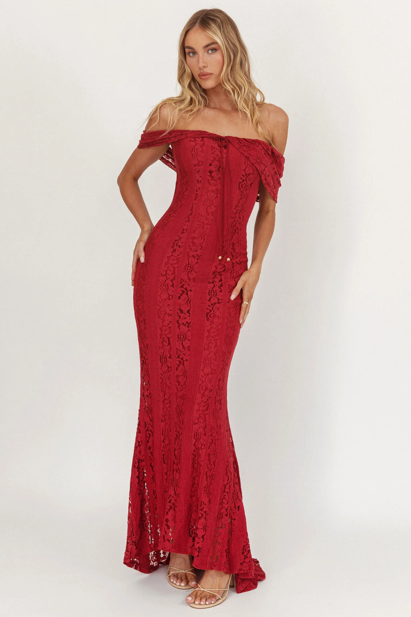 Enigma Off-Shoulder Maxi Dress Lace Wine - Ruaus