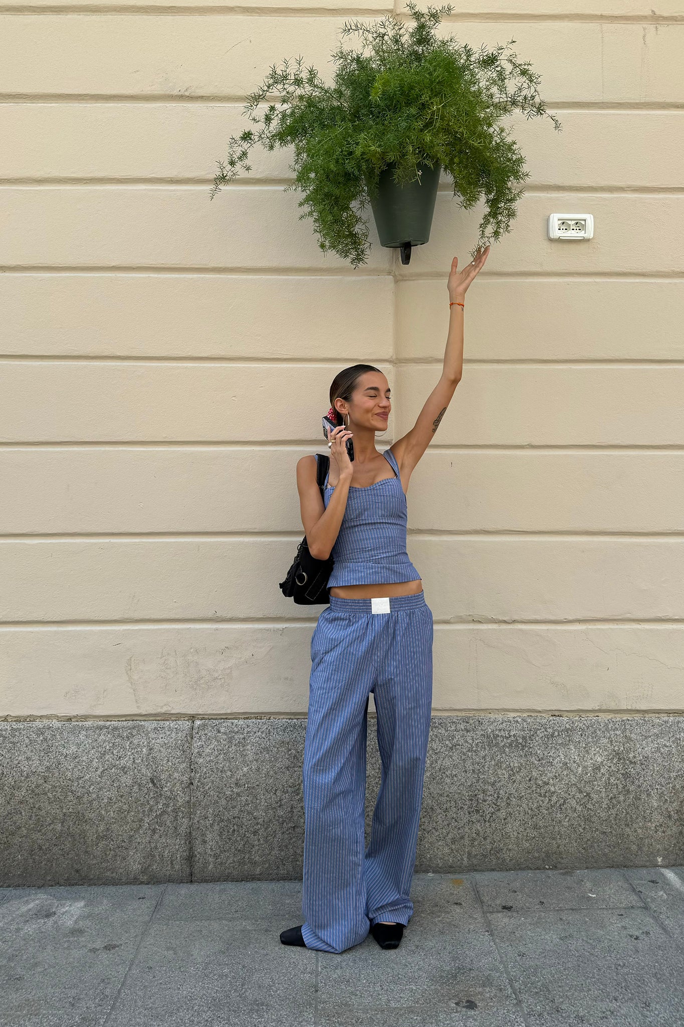 LIONESS Cobain Pants Navy Stripe - Ruaus