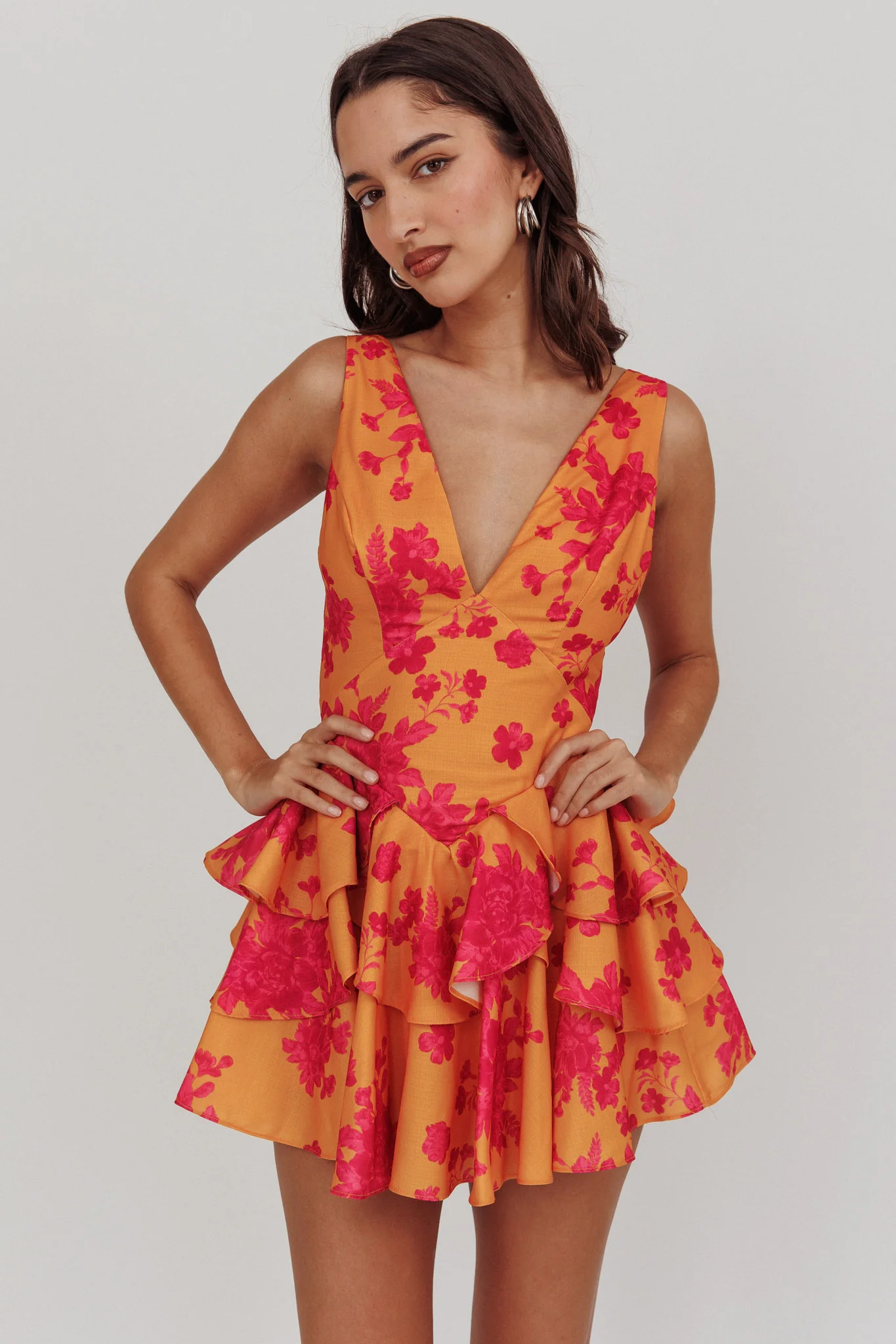 Like Me V-Neck Tied Back Floral Romper Orange - Ruaus
