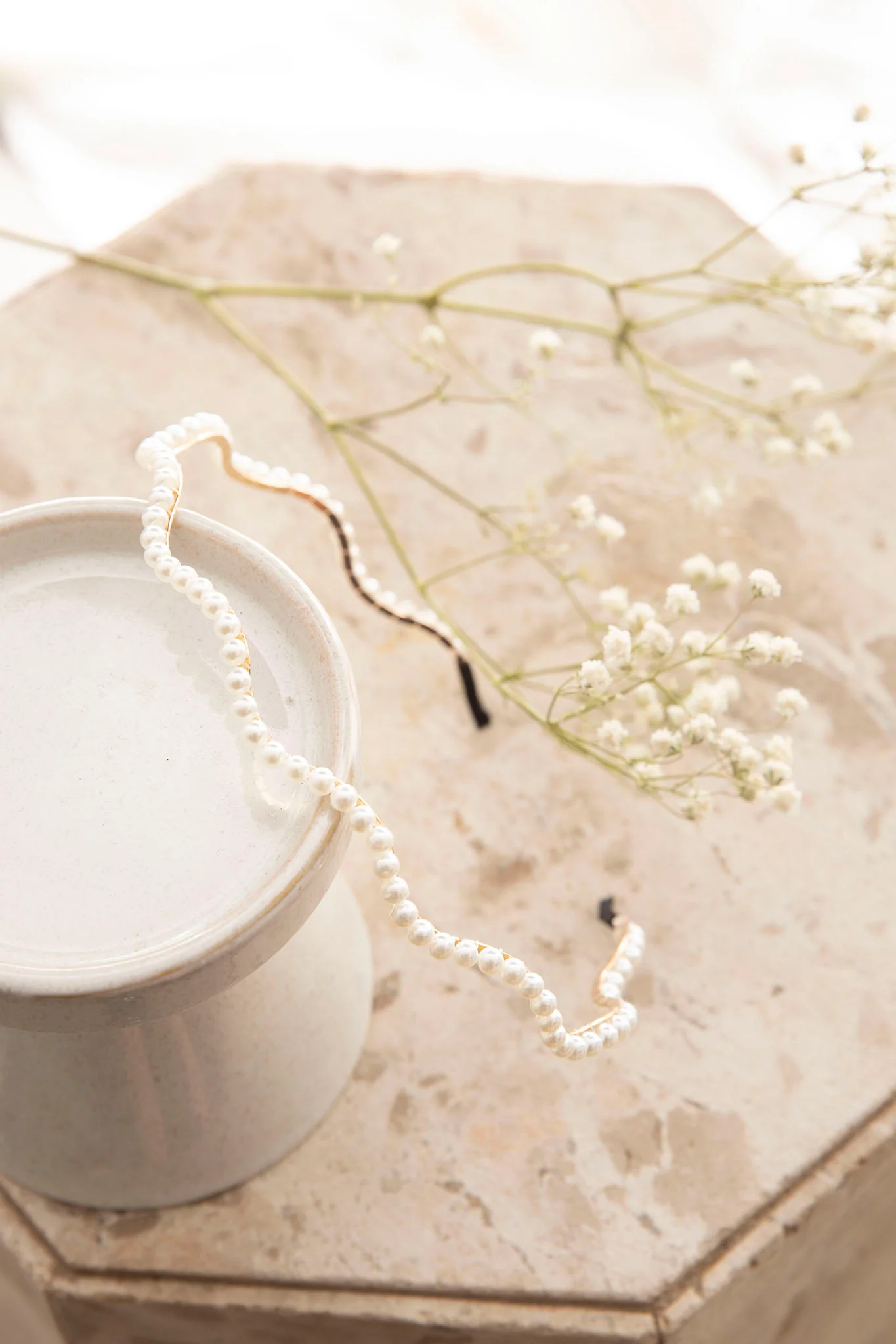 Arabelle Pearl Wavy Headband - Ruaus