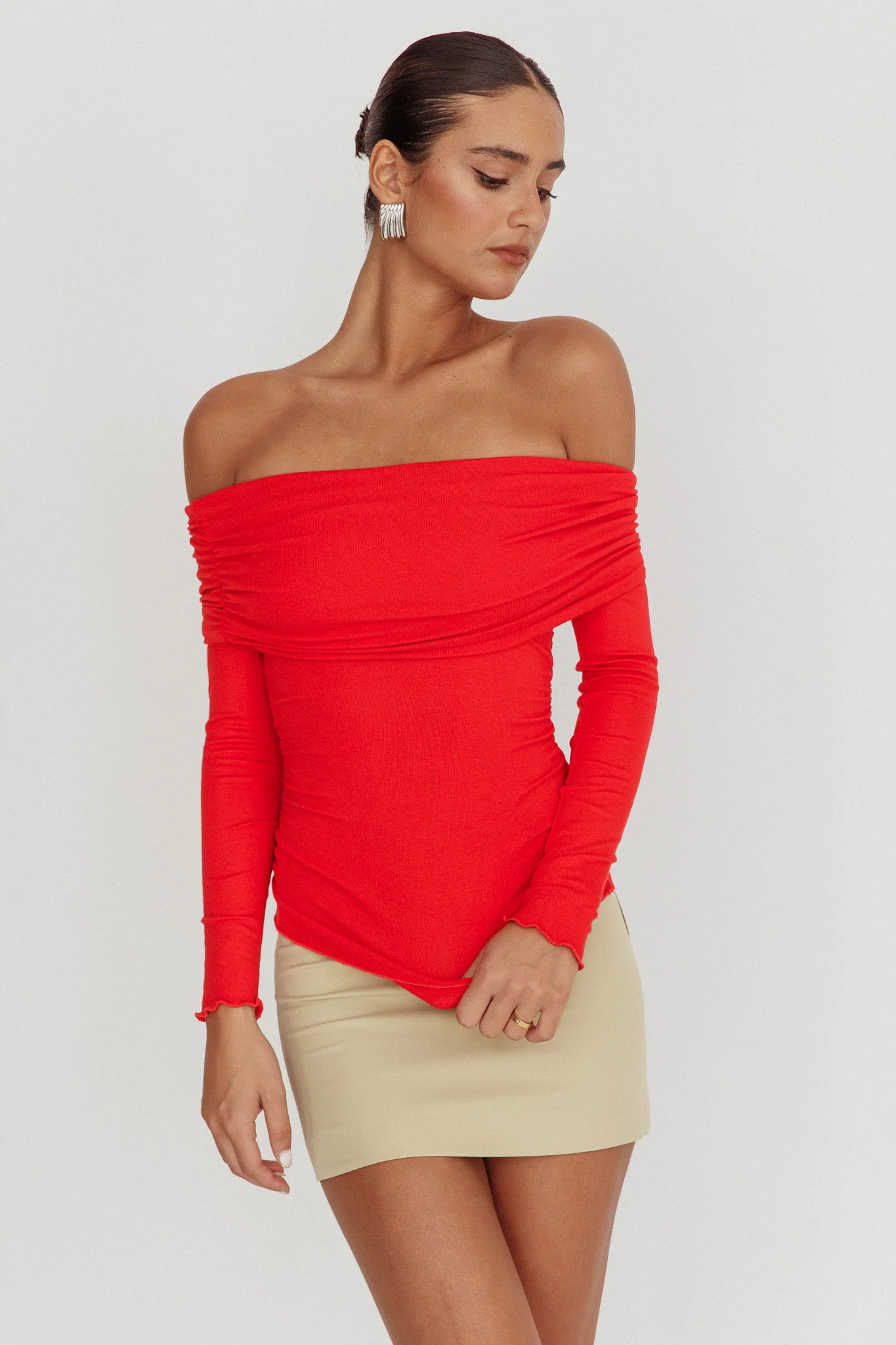 Ricki Off-Shoulder Long Sleeve Top Red - Ruaus