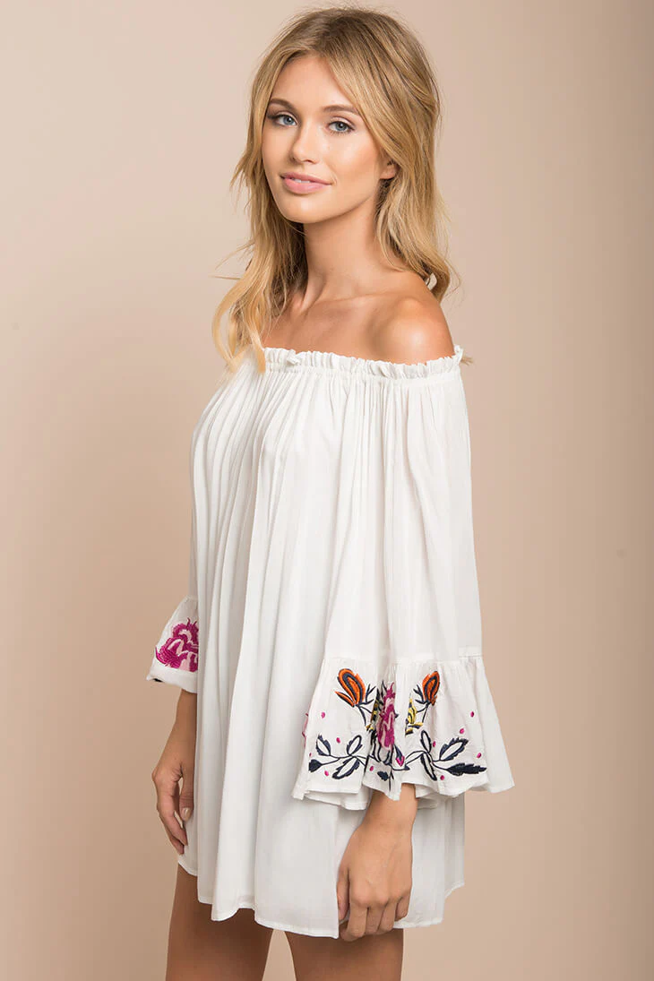 Chella Throwback Floral Tunic White - Ruaus