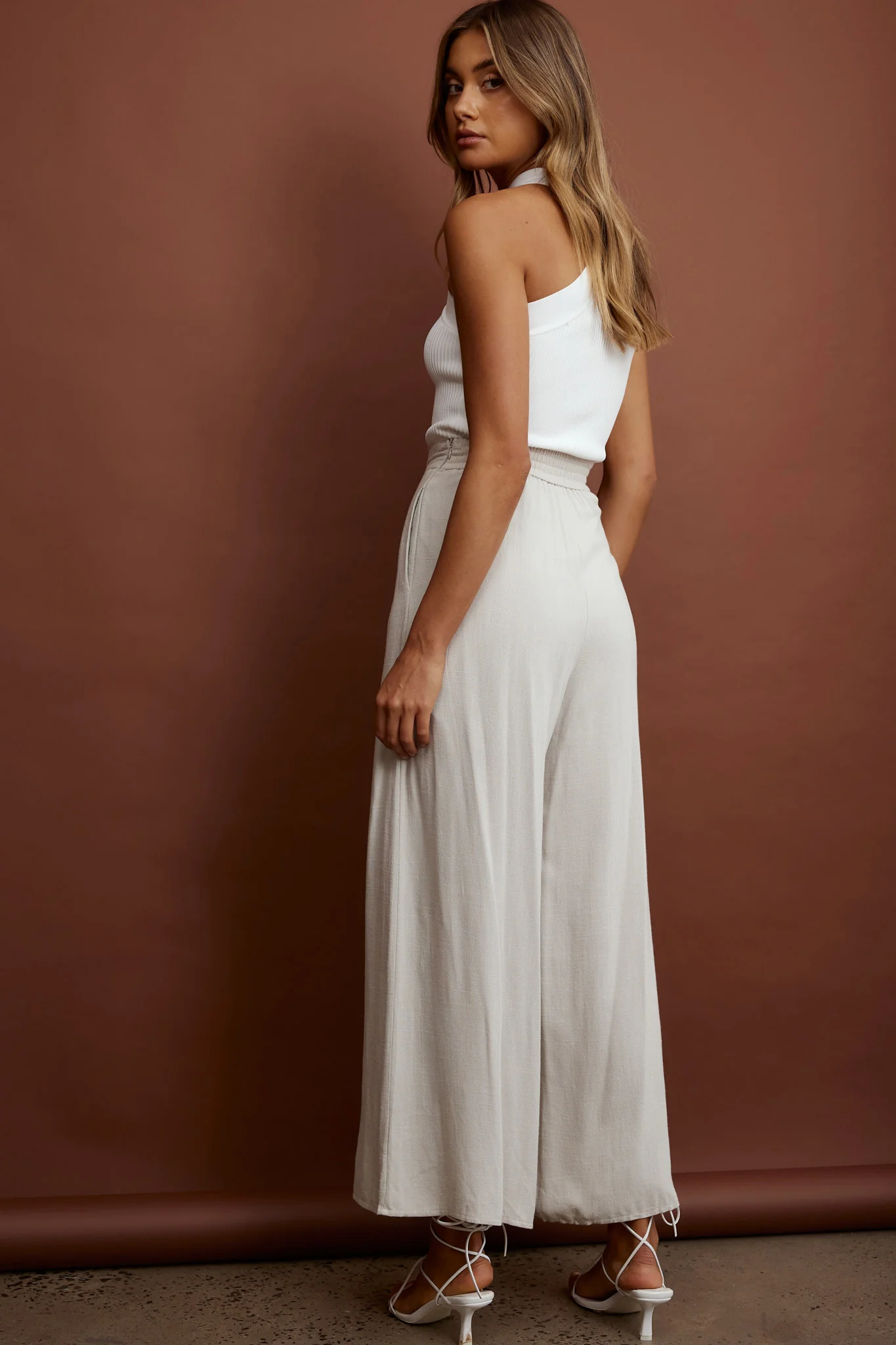 La Romana High Waisted Wide Leg Pants Sand - Ruaus