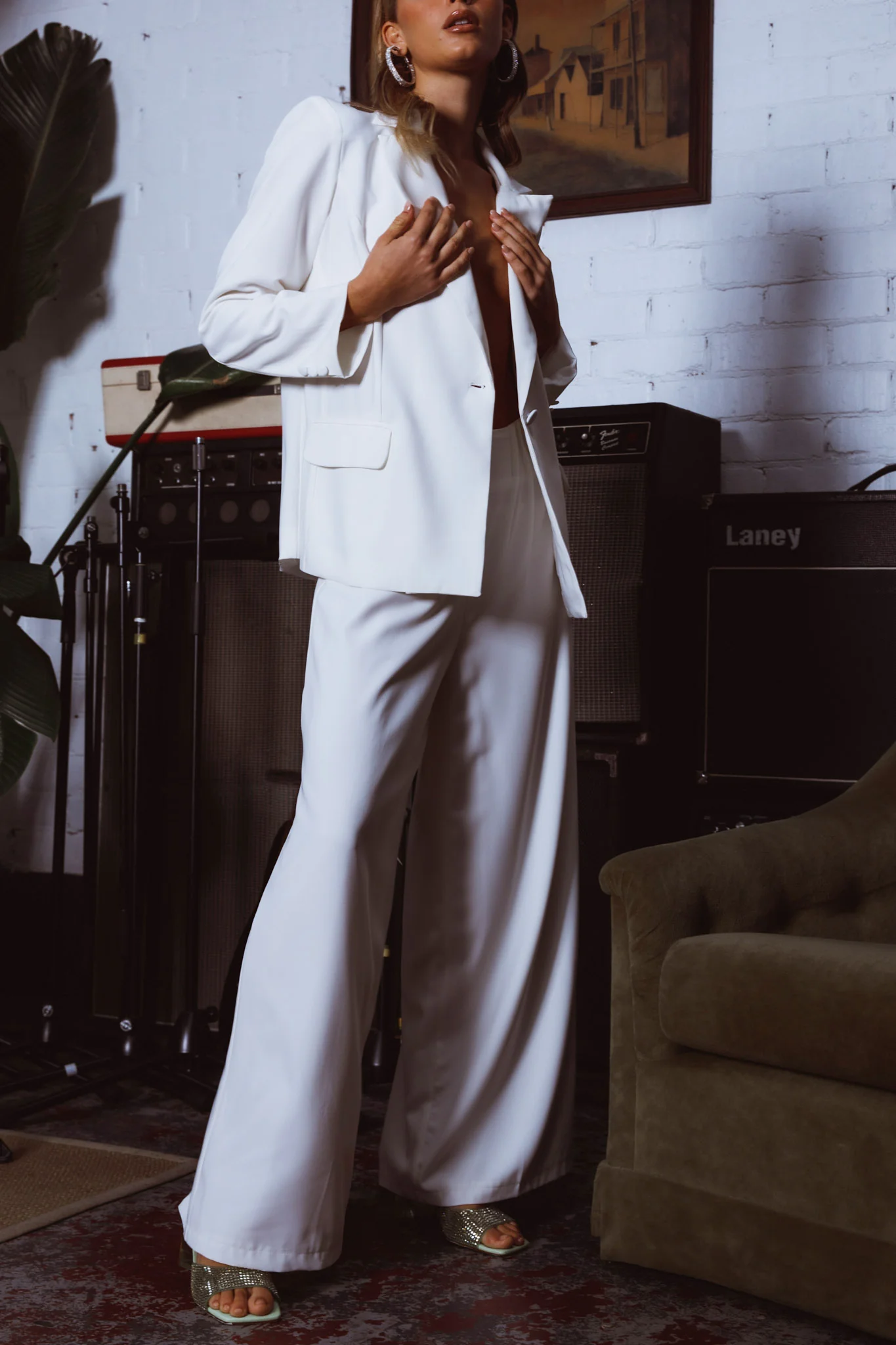 Vous Etes Belle Pleated Waist Pants White - Ruaus