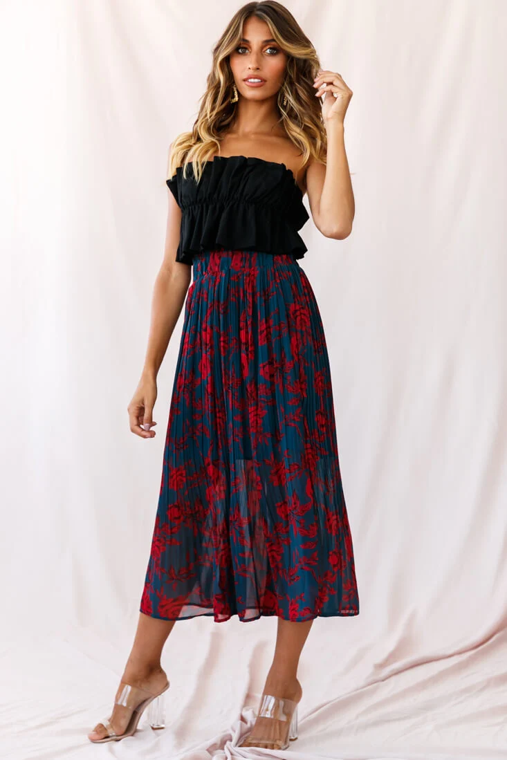 Thea Ruffle Crop Top Black - Ruaus