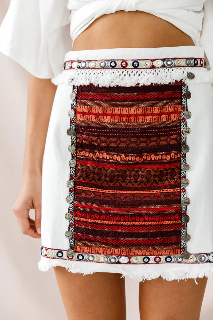 Inca Embellished Skirt White - Ruaus