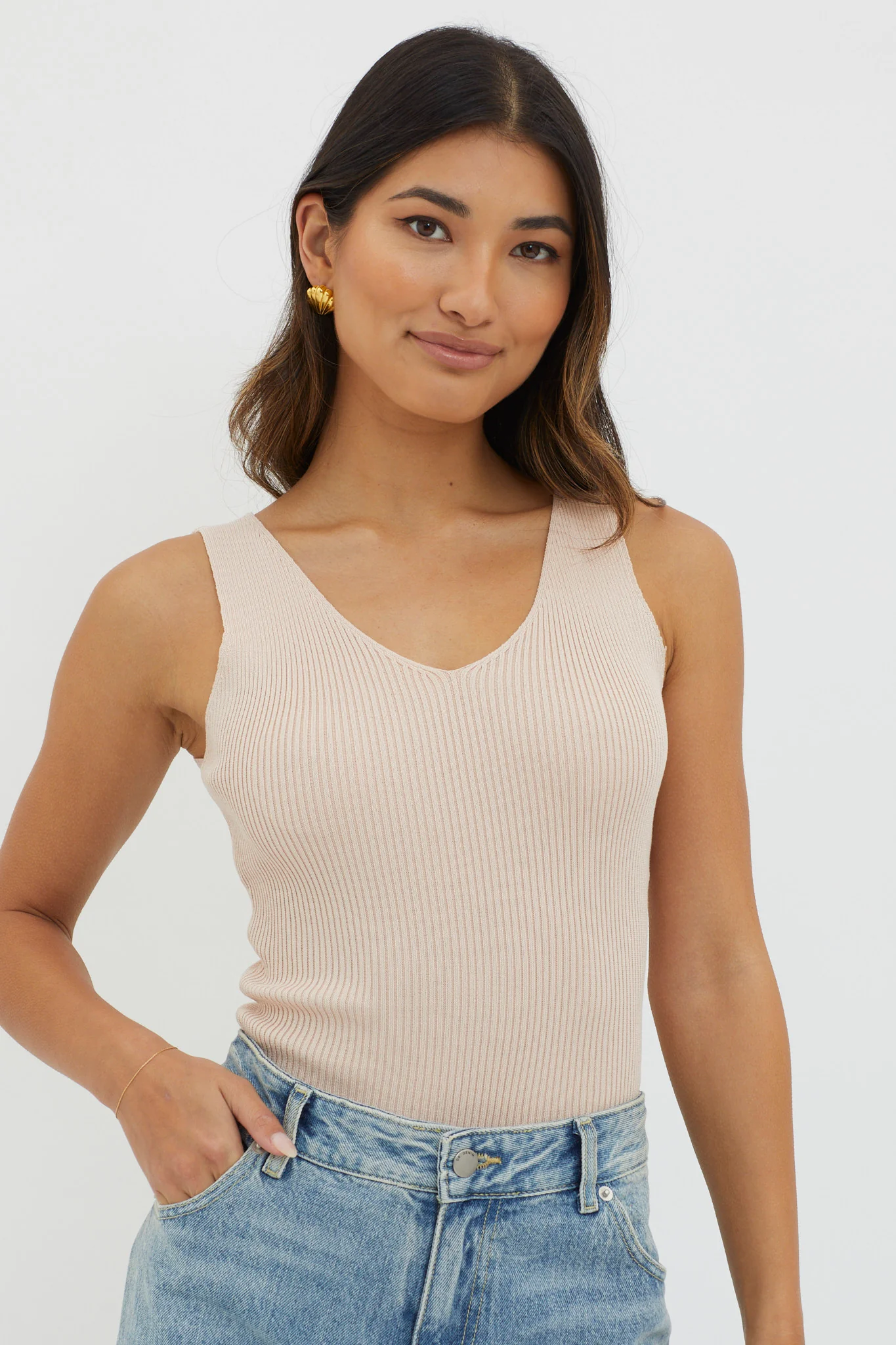 Off-Duty V-Neck Ribbed Knit Top Beige - Ruaus