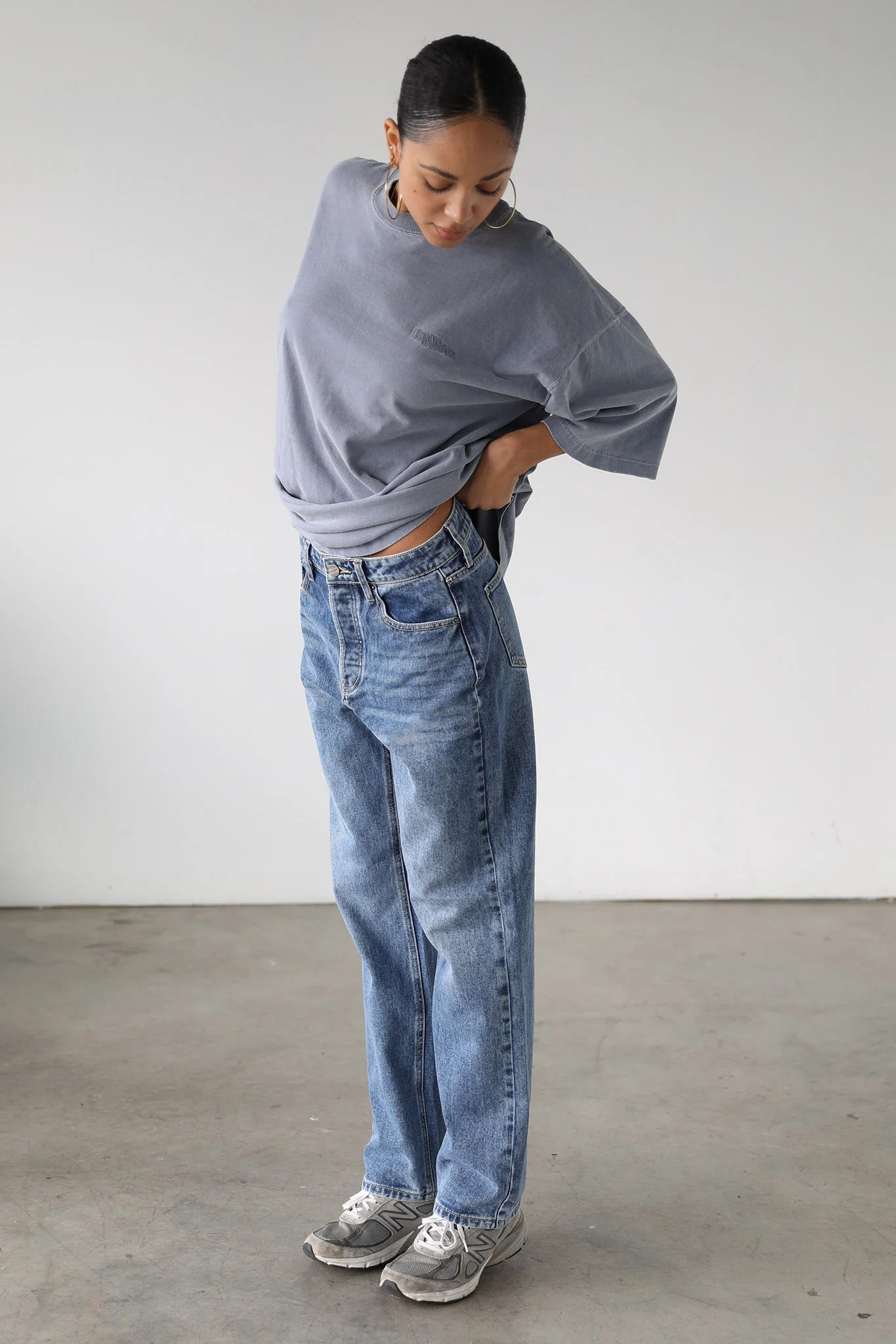 DOGMA Classic High Rise Straight Leg Denim Jeans Dark Wash - Ruaus