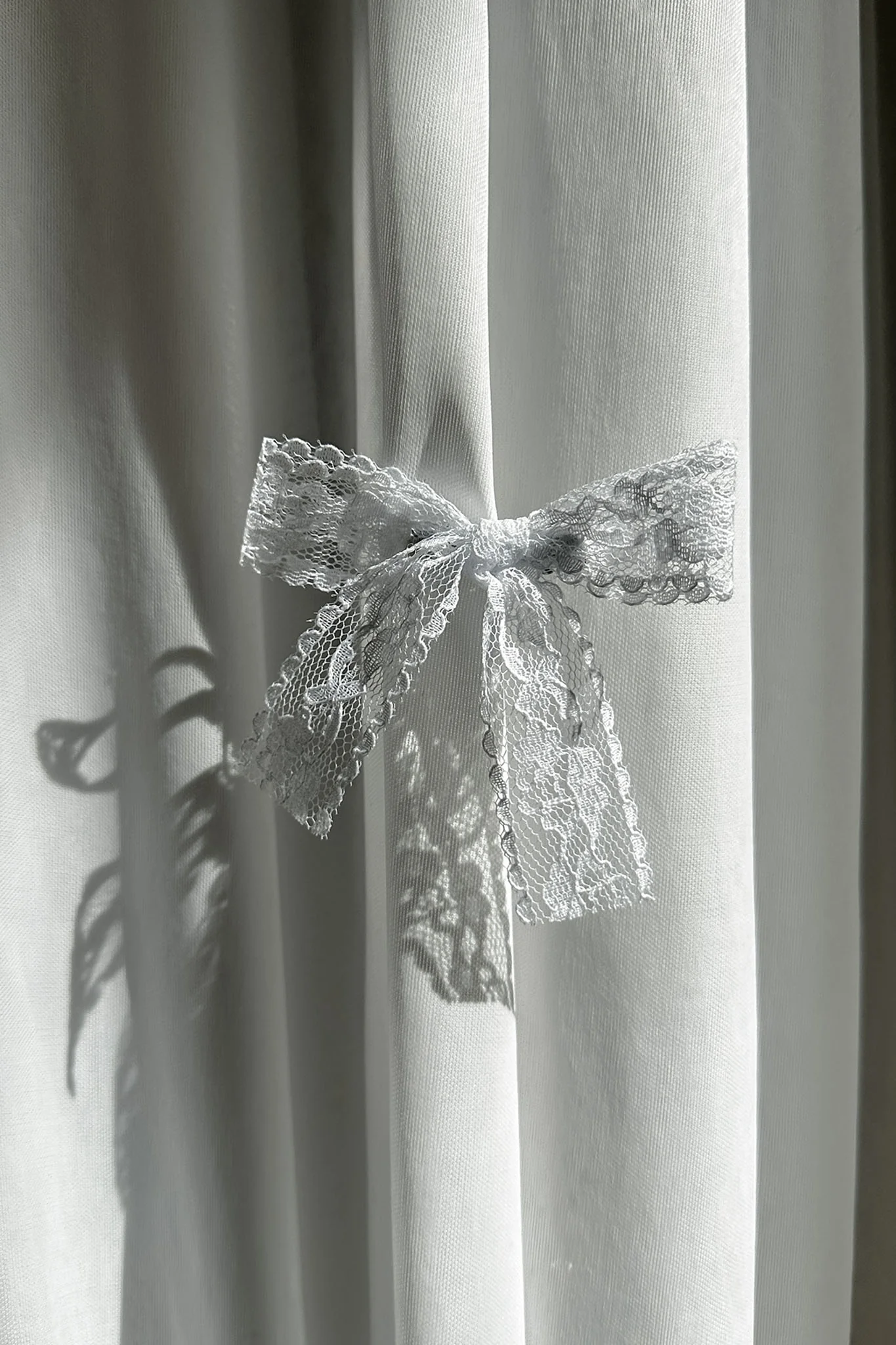 Penny Lace Bow Hairpin White - Ruaus