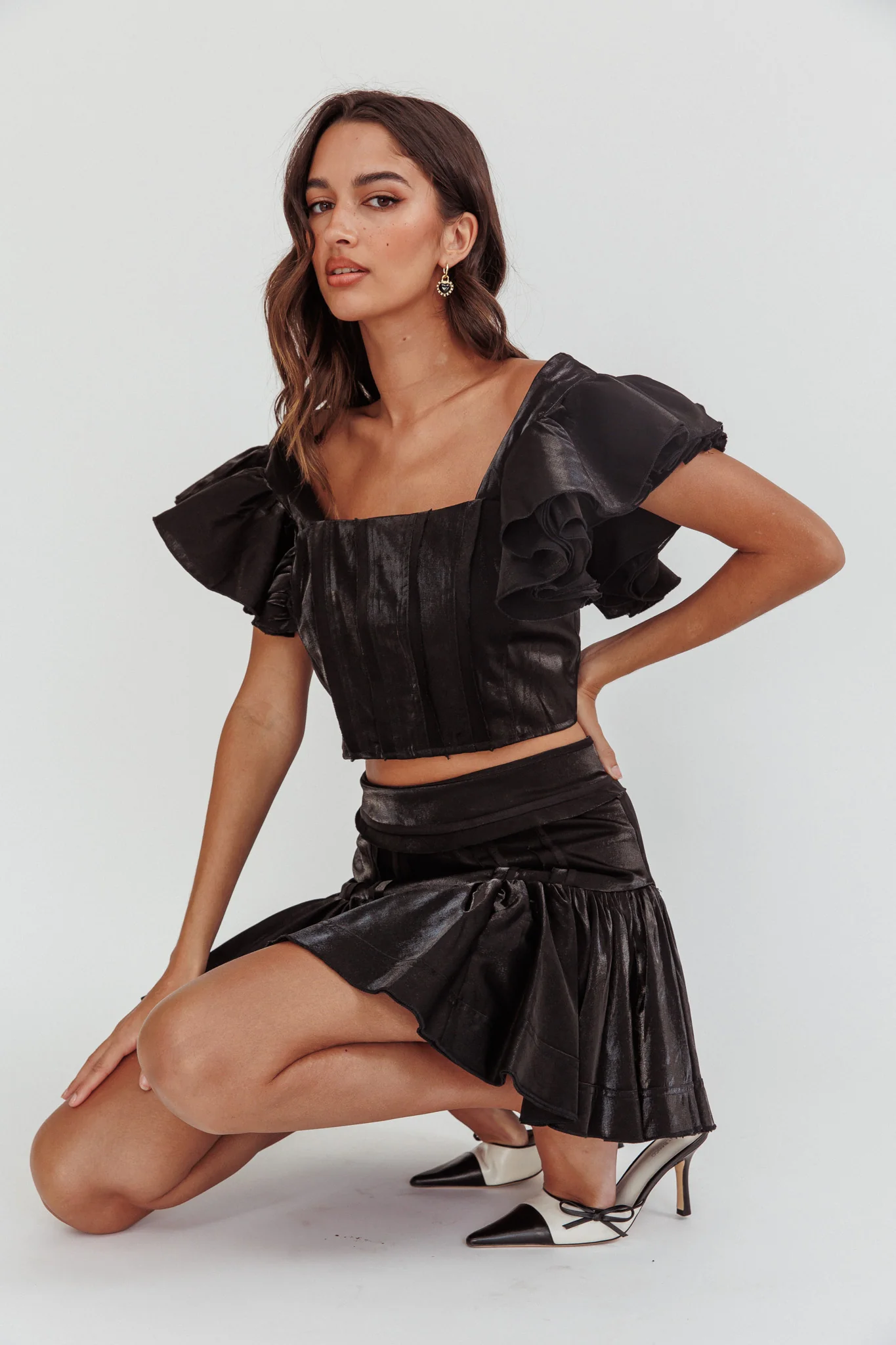 Debutante Ruffle Sleeve Crop Top Black - Ruaus