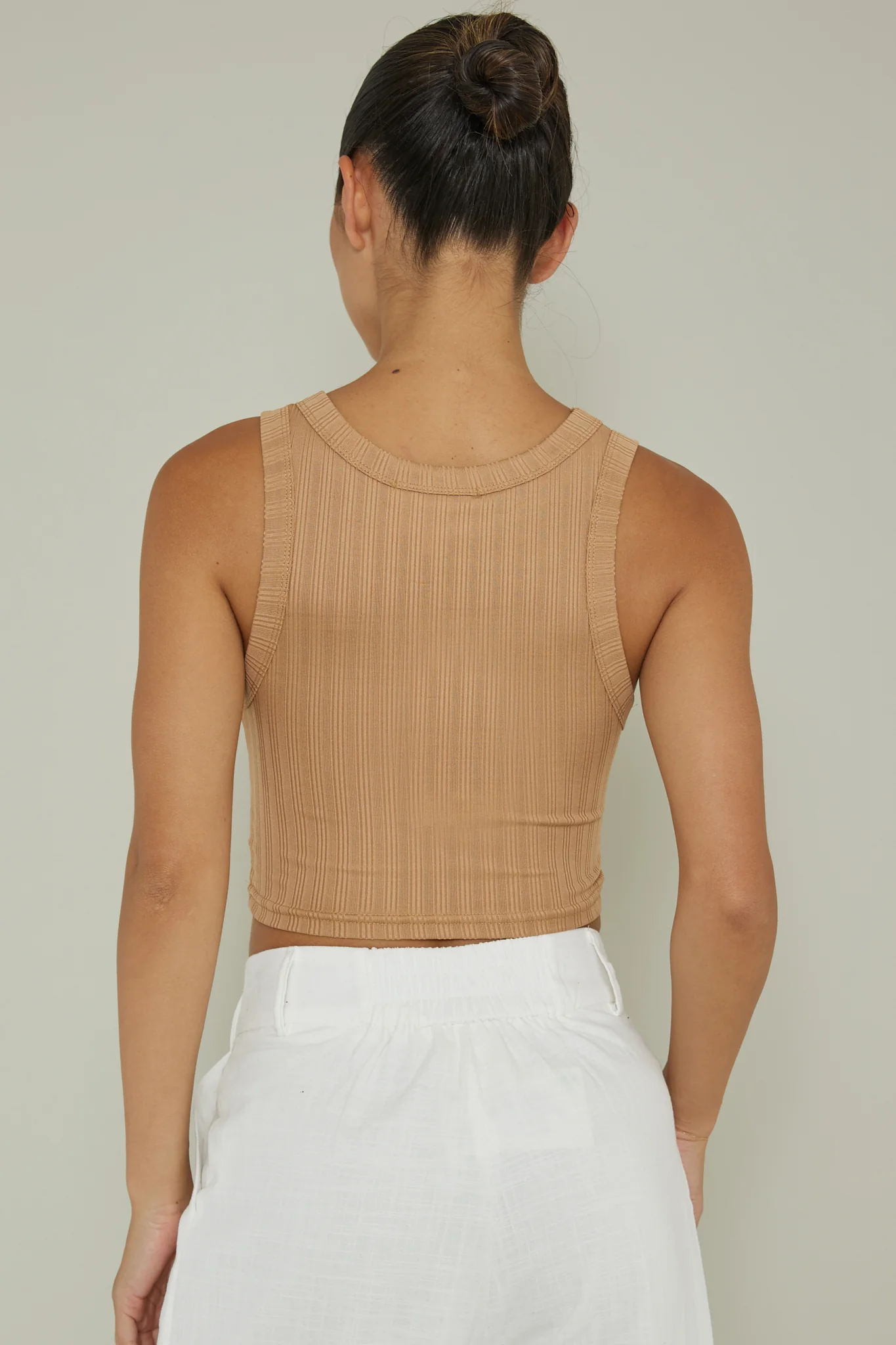 Seeker Ribbed Crop Top Chocolate - Ruaus
