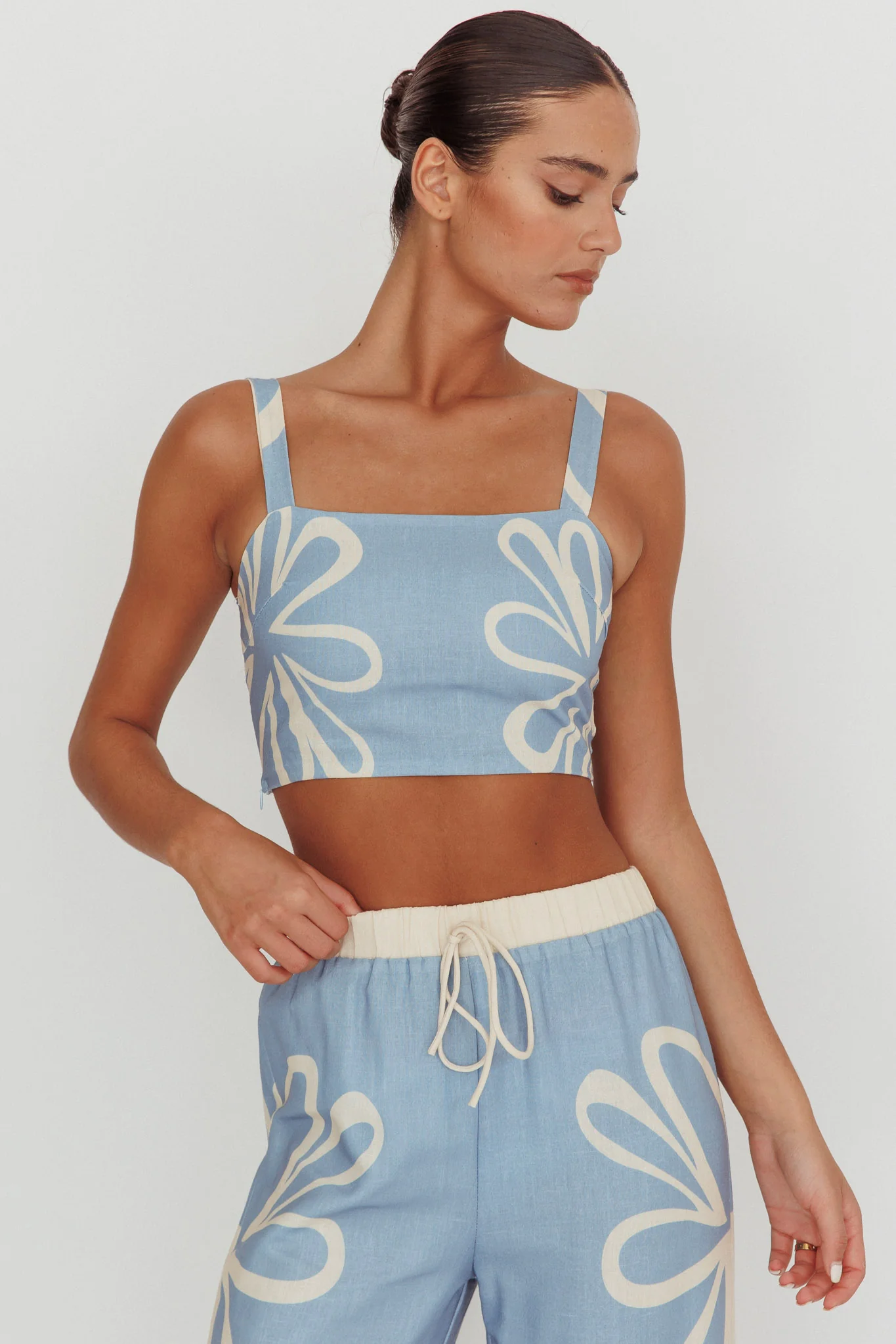 Briar Square Neck Cropped Top Beige Blue - Ruaus